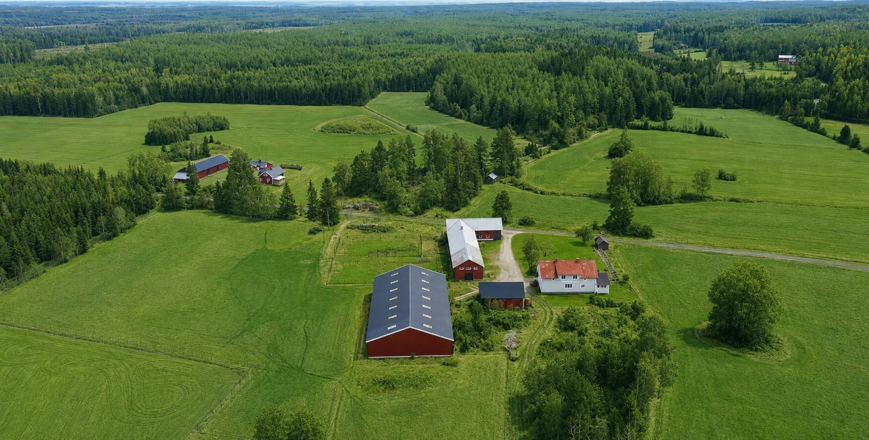 8 rum Gård med jordbruk på Stormursvägen 29 Årsunda Sandvikens kommun - bild 71