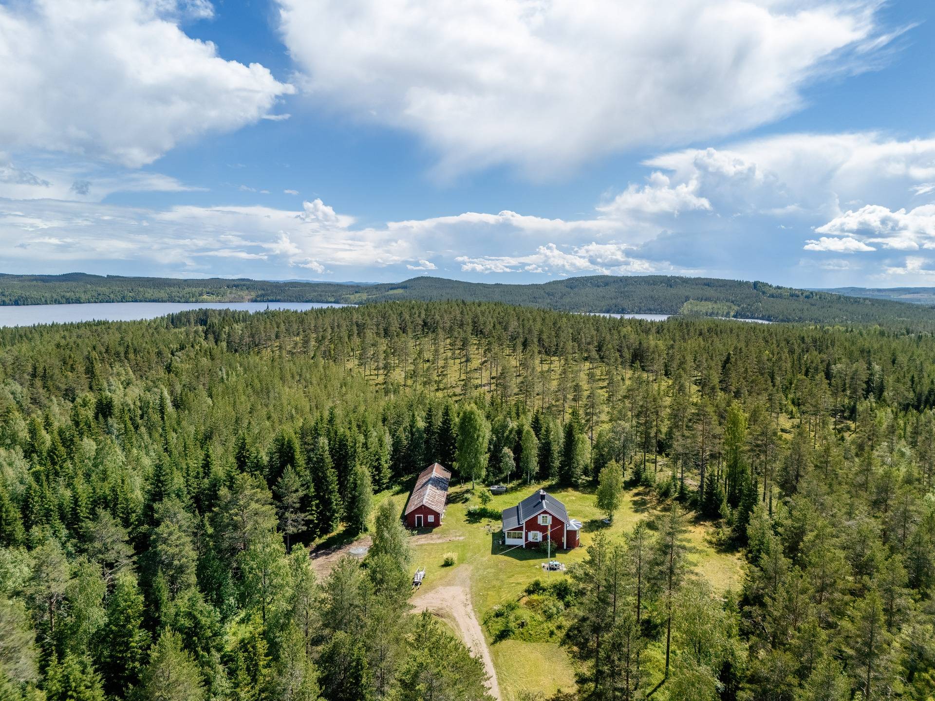 4 rum Villa på Tyngsjövägen 34 Äppelbo Malung-Sälens kommun - bild 2