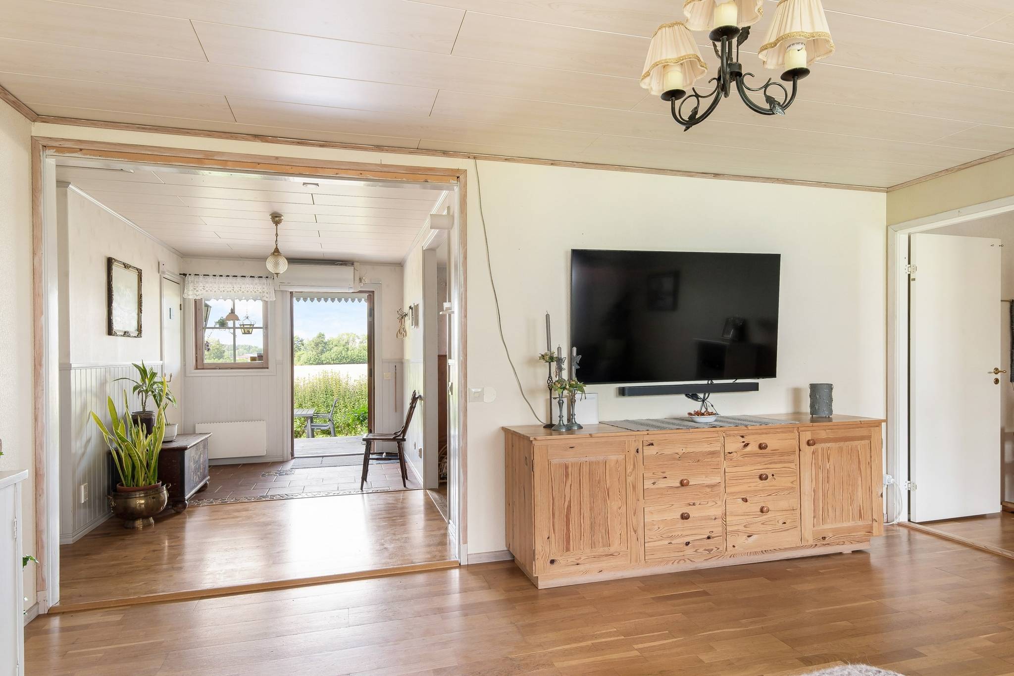 5 rum Villa på Husby-Sjutolfts-Myrby 6 Husby Sjutolft Enköpings kommun - bild 8