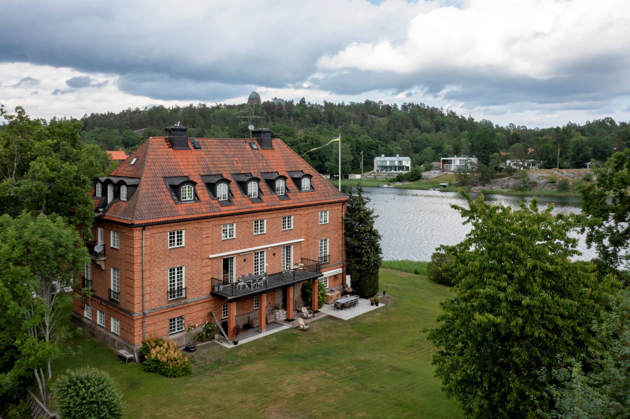 5 rum lägenhet på Sjövägen 1 Solsidan, Nacka kommun - bild 3