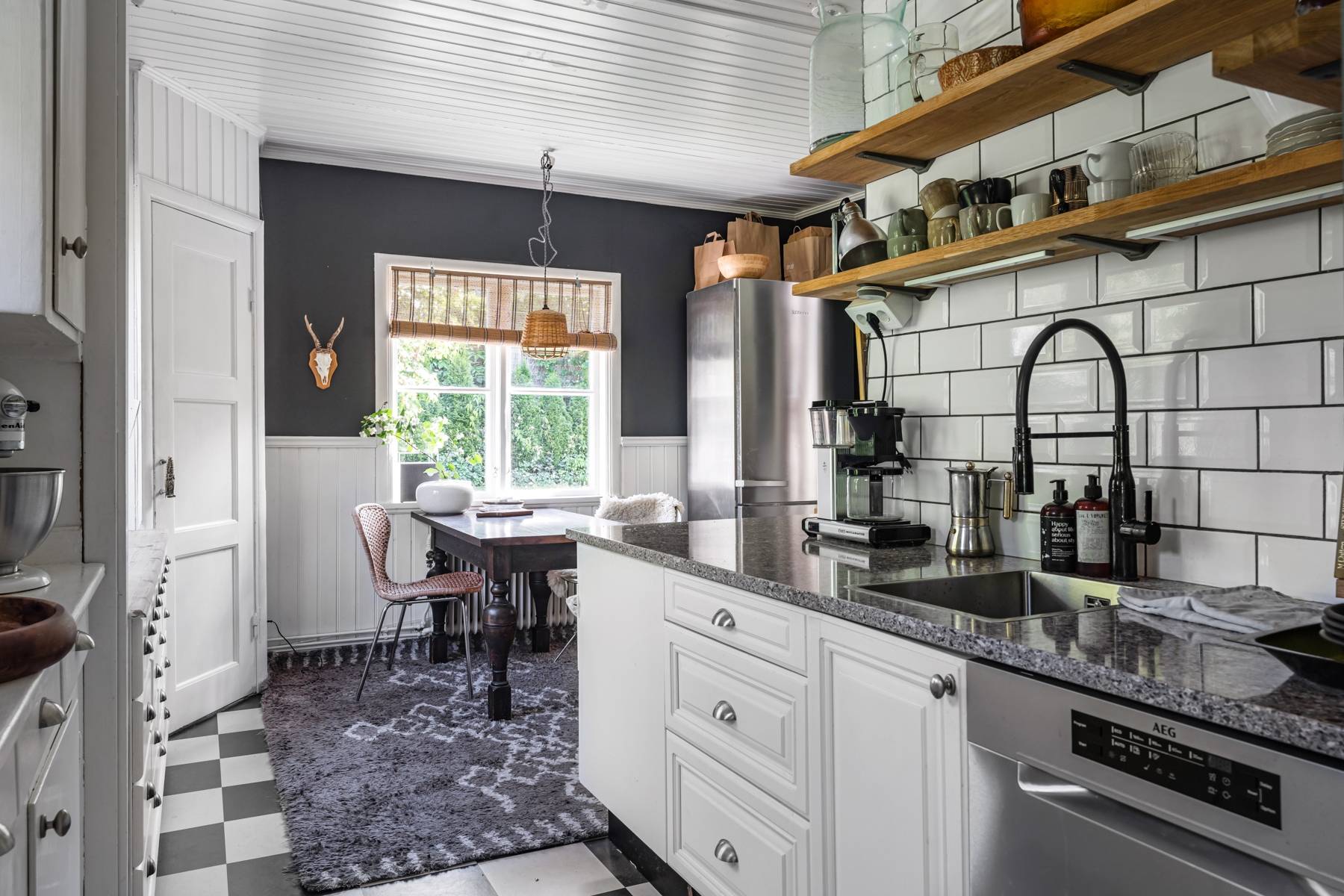 7 rum Villa på Kronvägen 40B Skälby Järfälla kommun - bild 3