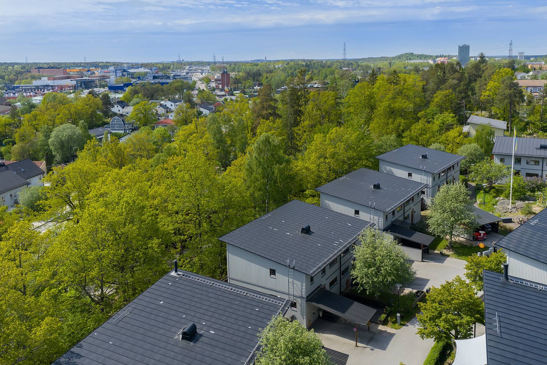 5 rum Parhus på Väpnarevägen 57 Segeltorp Huddinge kommun - bild 36