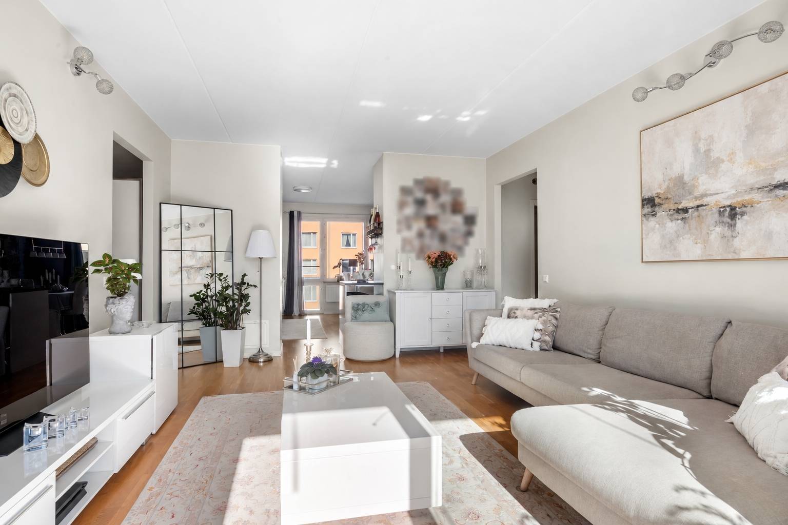4 rum lägenhet på Barkarbyvägen 60, vån 3 Barkarbystaden, Järfälla kommun - bild 2