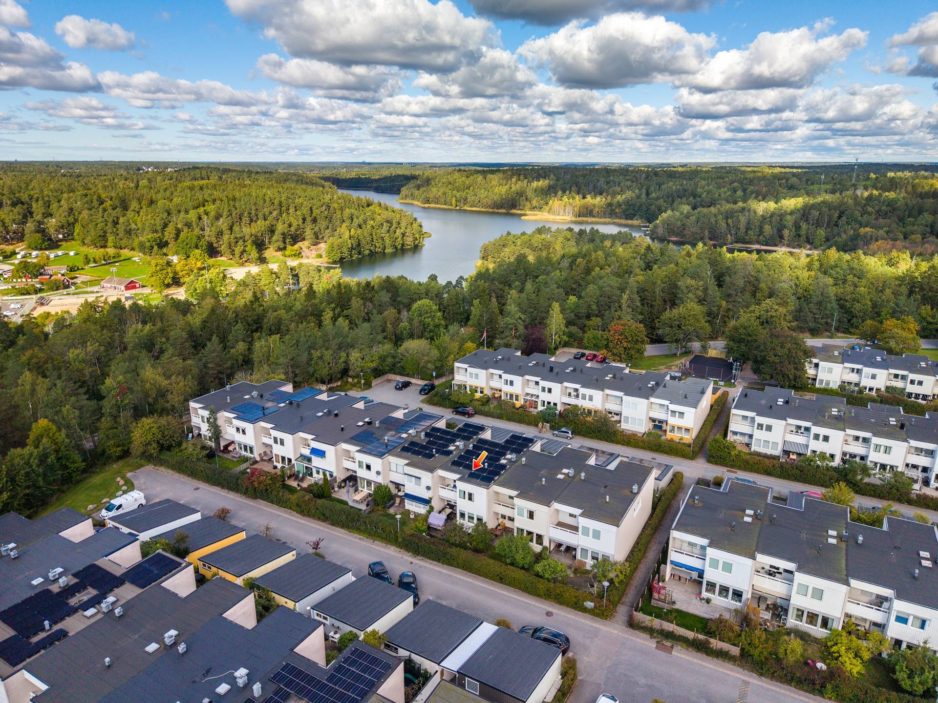 6 rum Radhus på Lomvägen 539 Sjöberg Sollentuna kommun - bild 38