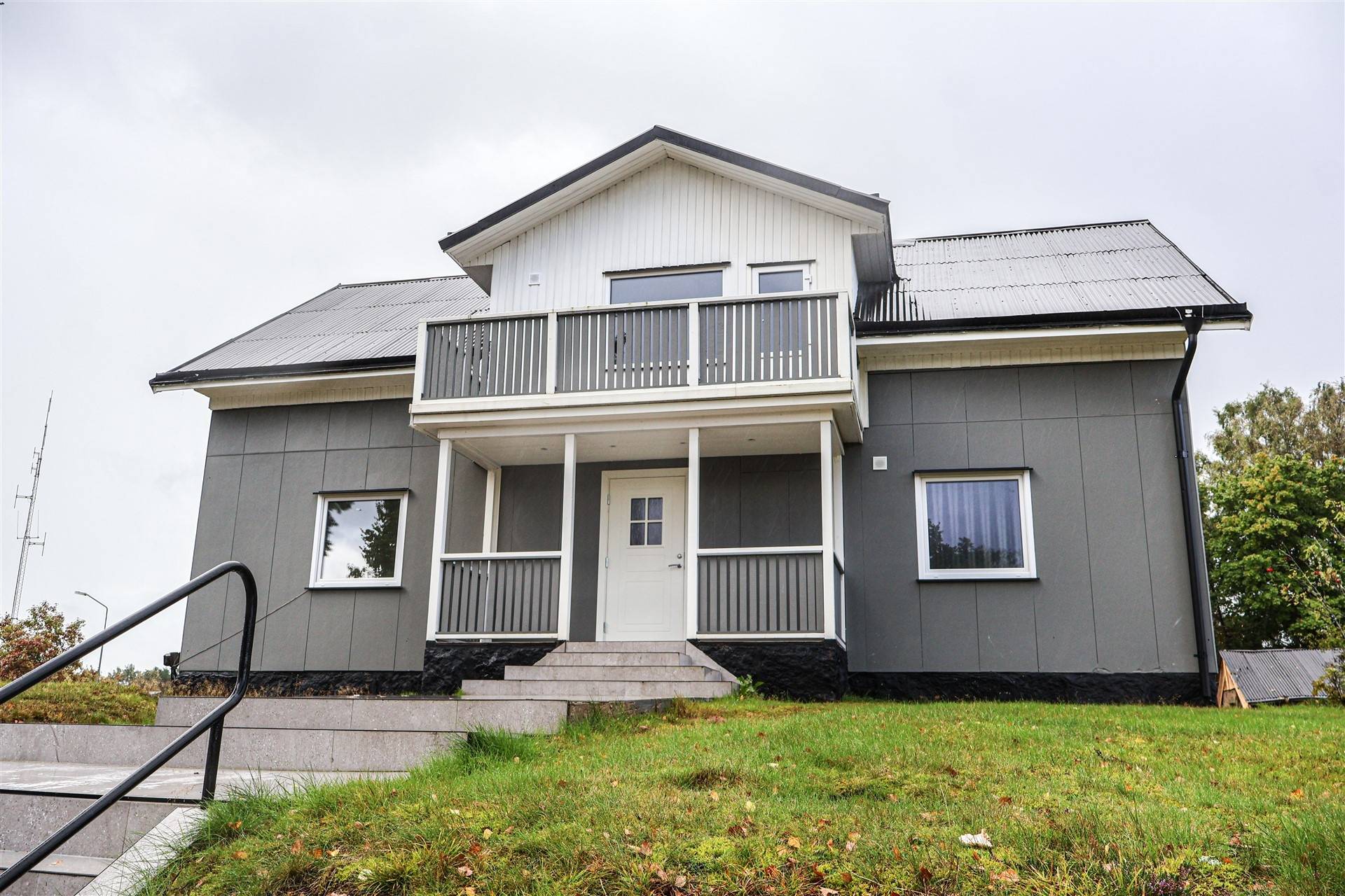 5 rum villa på Storgatan 21 Lidhult, Ljungby kommun - bild 1