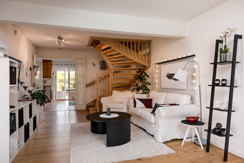 8 rum Villa på Åkerbärsvägen 21 Östra Odensala Östersunds kommun - bild 11