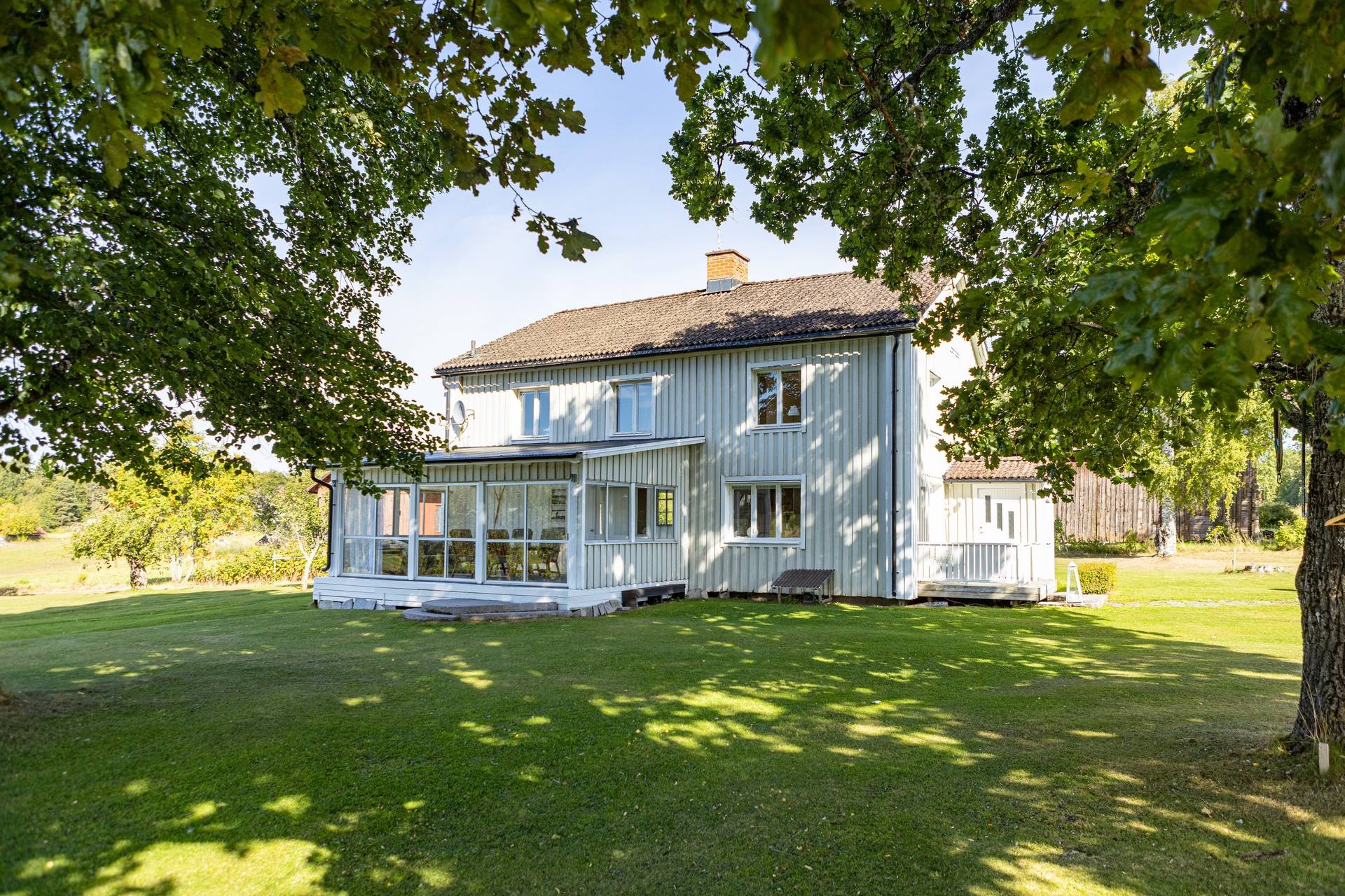 Gård med jordbruk på Butorp Forshaga kommun - bild 2