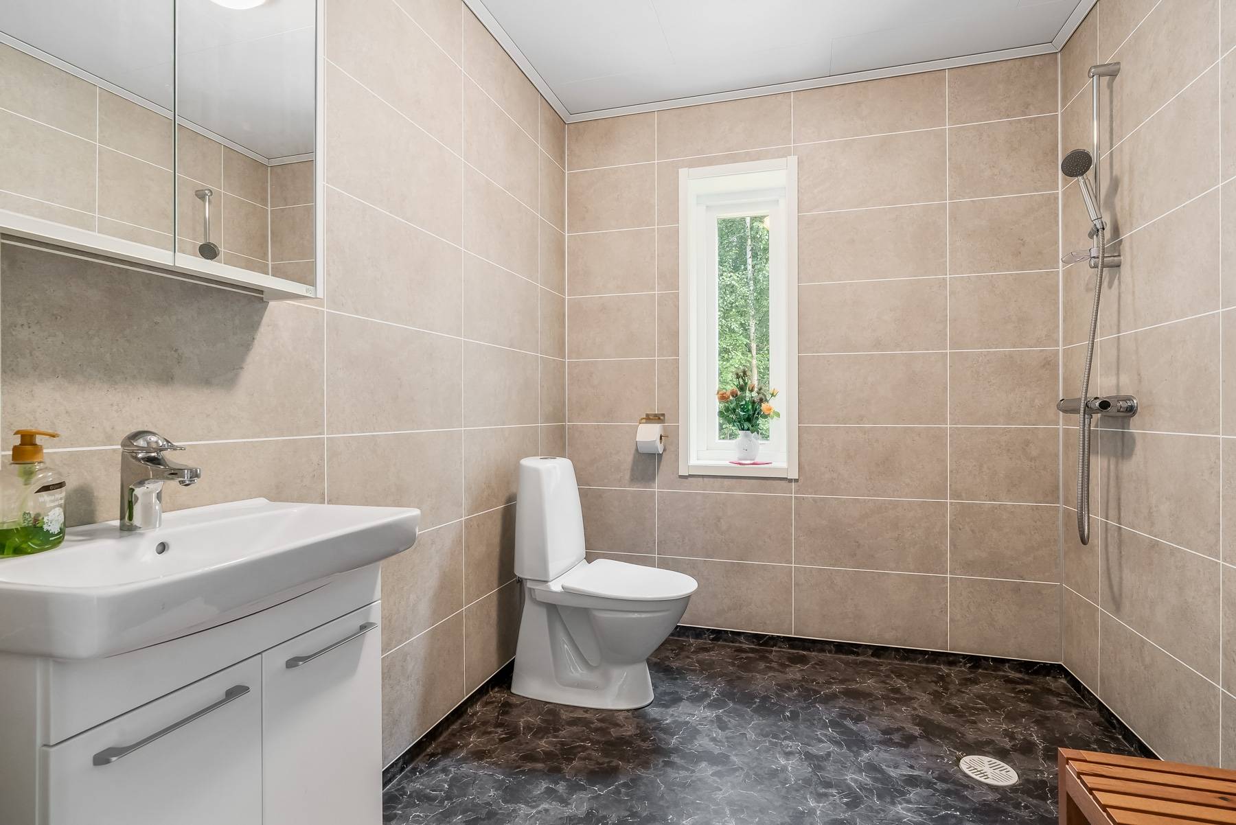 5 rum Villa på Rollvägen 11 Siljan Airpark Leksands kommun - bild 12