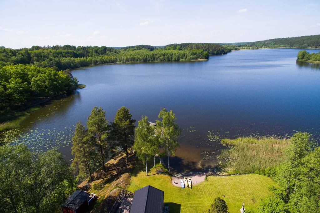 3 rum Vinterbonat fritidshus på Hyltingeö Gölsjövik Lantligt Flens kommun - bild 2