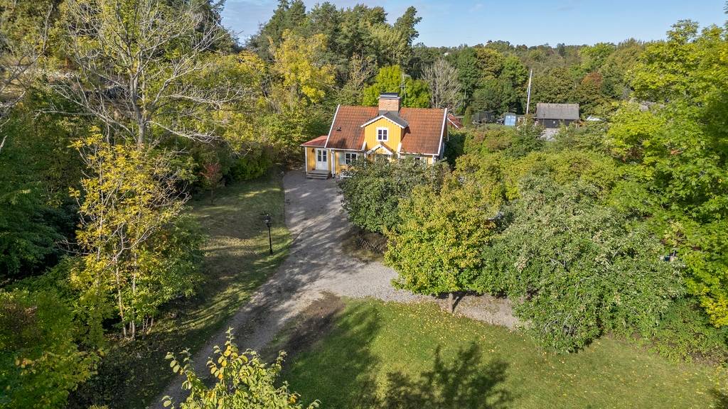 7 rum Villa på Nybytorp 2 Djursholm Danderyds kommun - bild 2