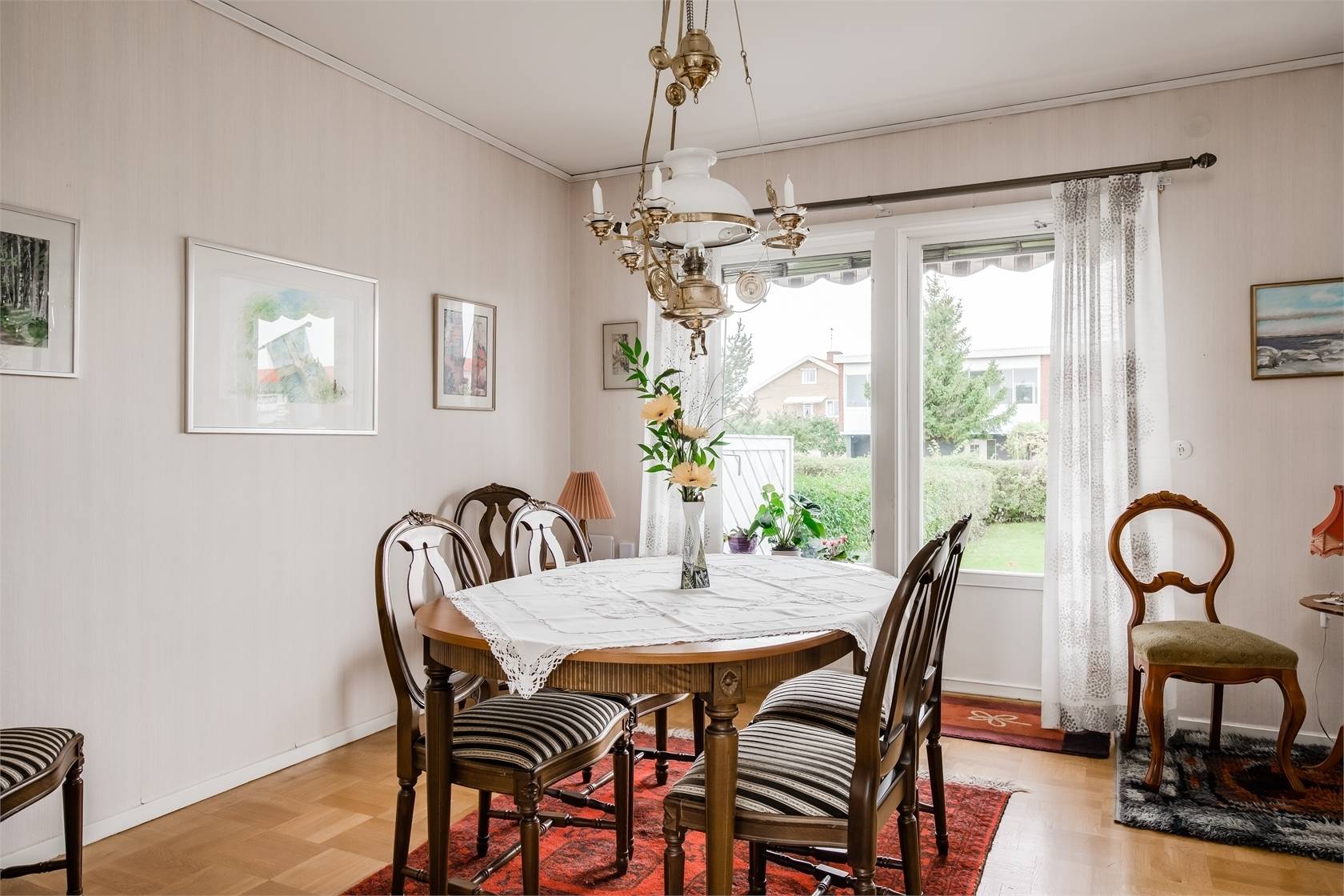4 rum Radhus på Mariestadsvägen 20C Centrum Tibro kommun - bild 9