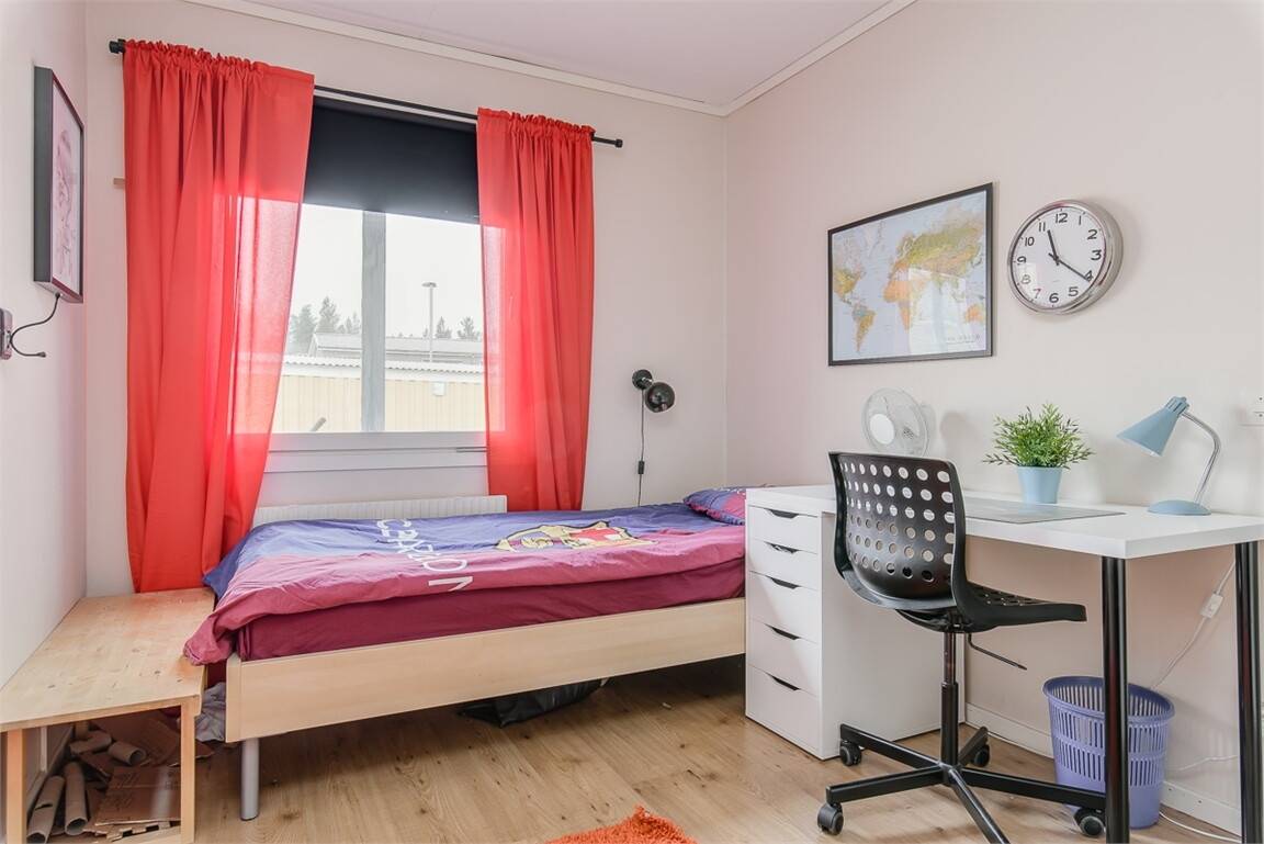 4 rum Parhus på Vallhovsvägen 132B Vallhov Sandvikens kommun - bild 13