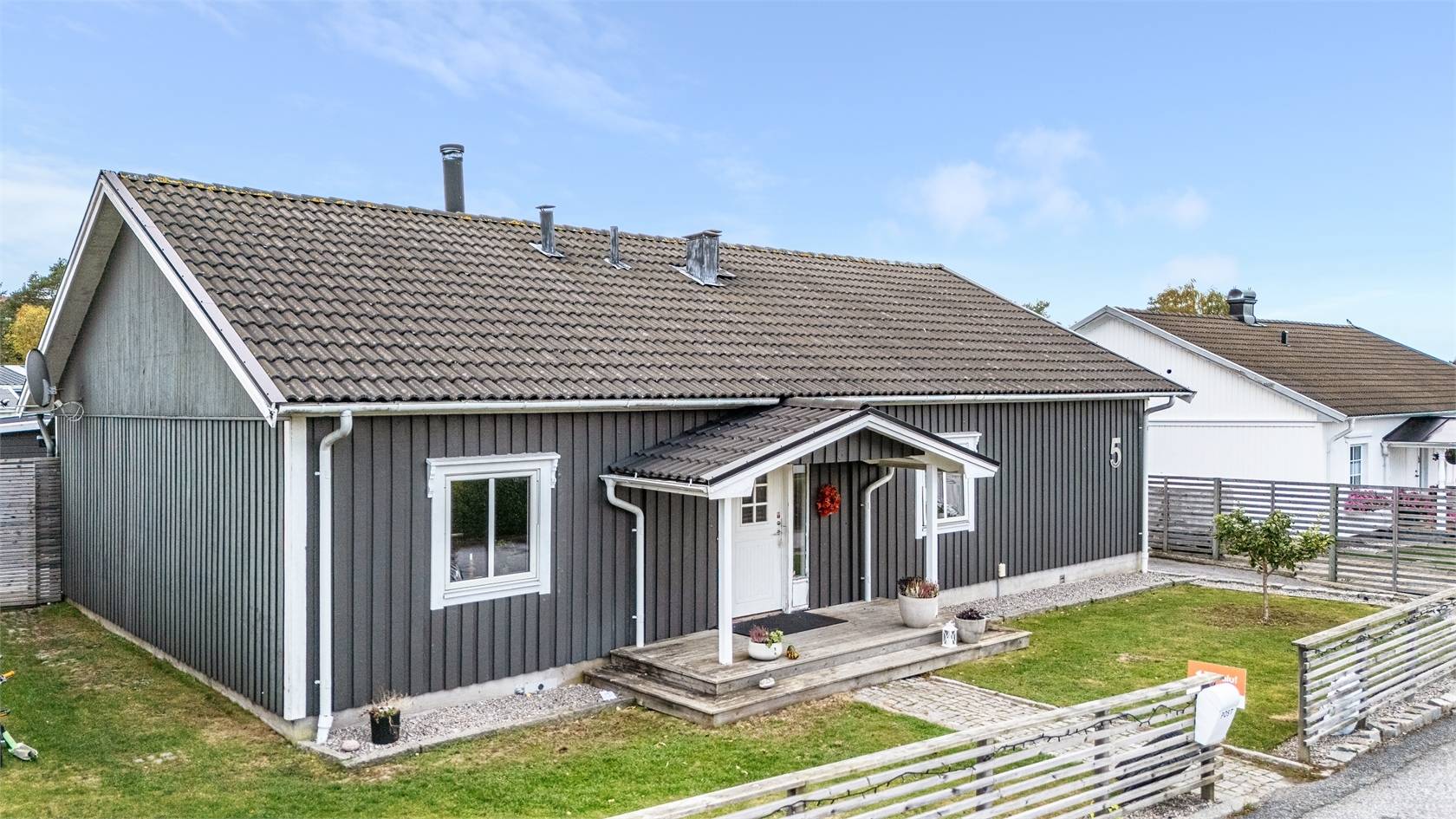 5 rum villa på Spjutgatan 5 Centralt, Strömstads kommun - bild 2
