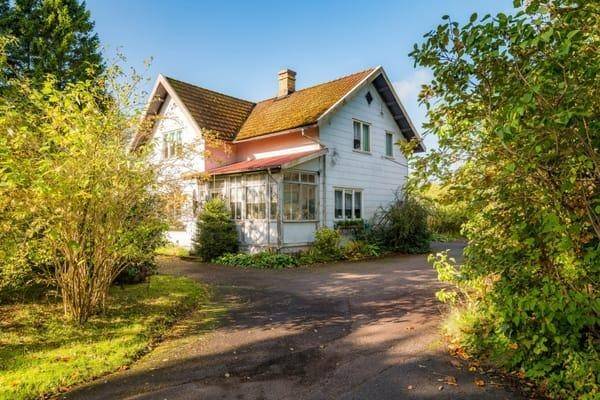 Kinna, Marks kommun