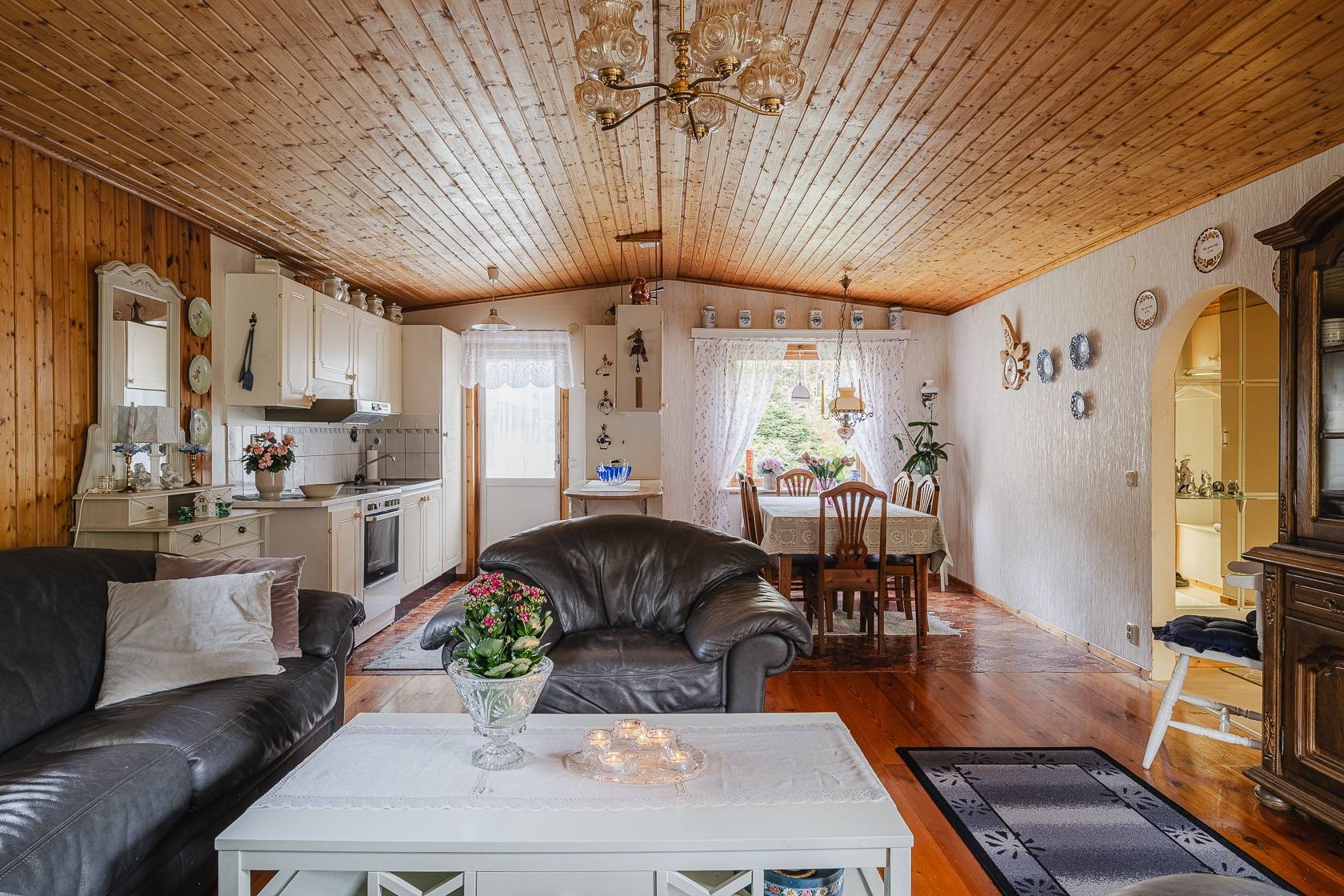 4 rum Villa på Näktergalvägen 9 Skokloster - Söderskogen Håbo kommun - bild 8