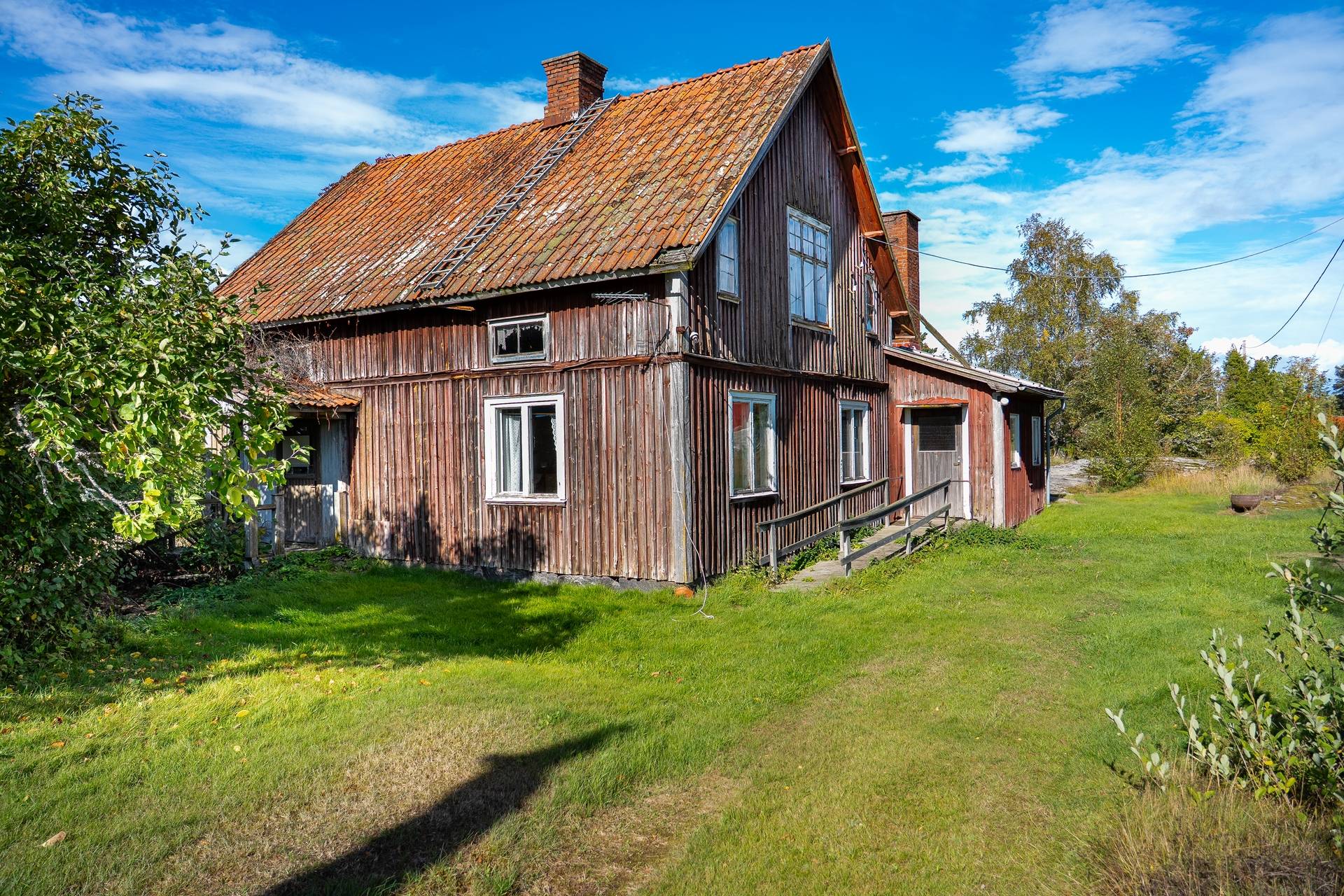 Gård med jordbruk på Övergården Säffle kommun - bild 4
