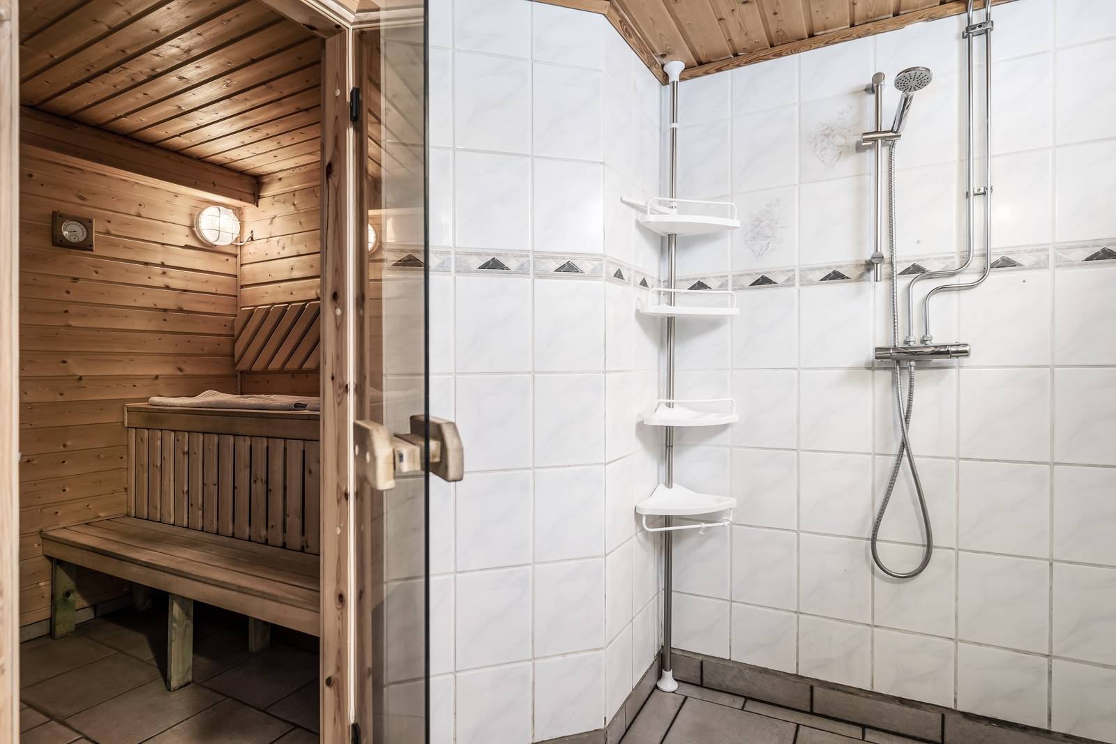 7 rum Parhus på Torpängsvägen 6B Stora vika Nynäshamns kommun - bild 16