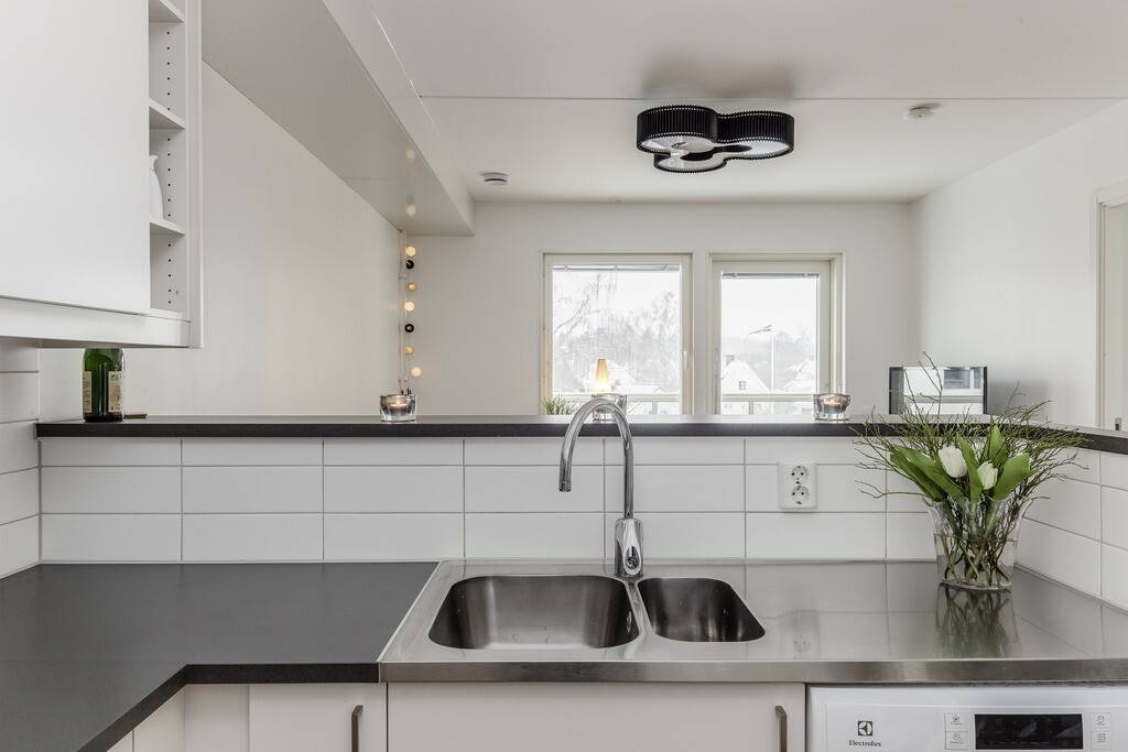 2 rum Lägenhet på Turebergs Allé 13, våning 3 Tureberg Sollentuna kommun - bild 7