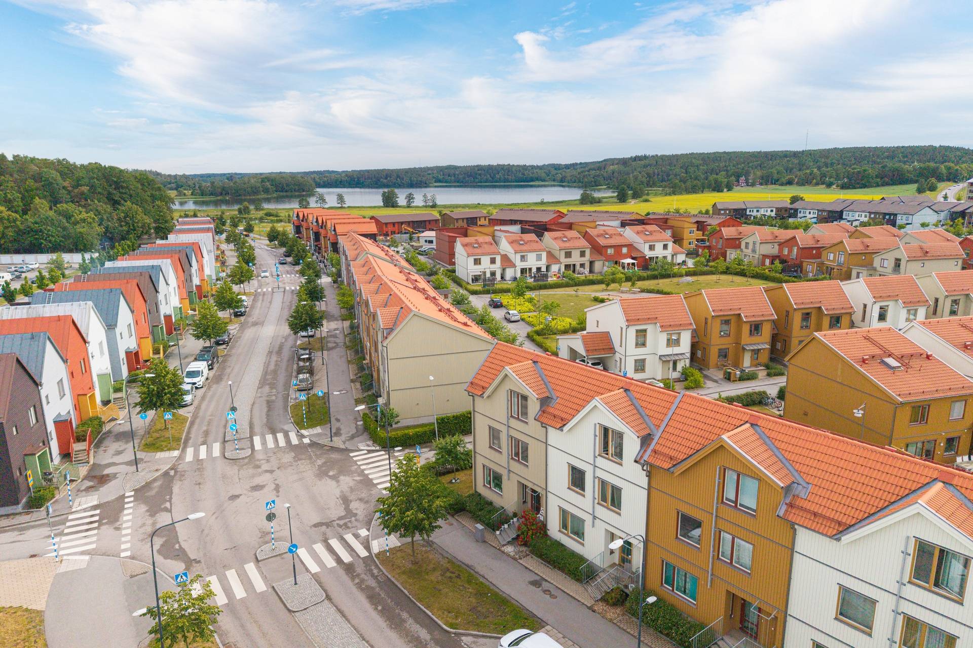 5 rum Radhus på Älvsundavägen 14 Eds Allé Upplands Väsby kommun - bild 35
