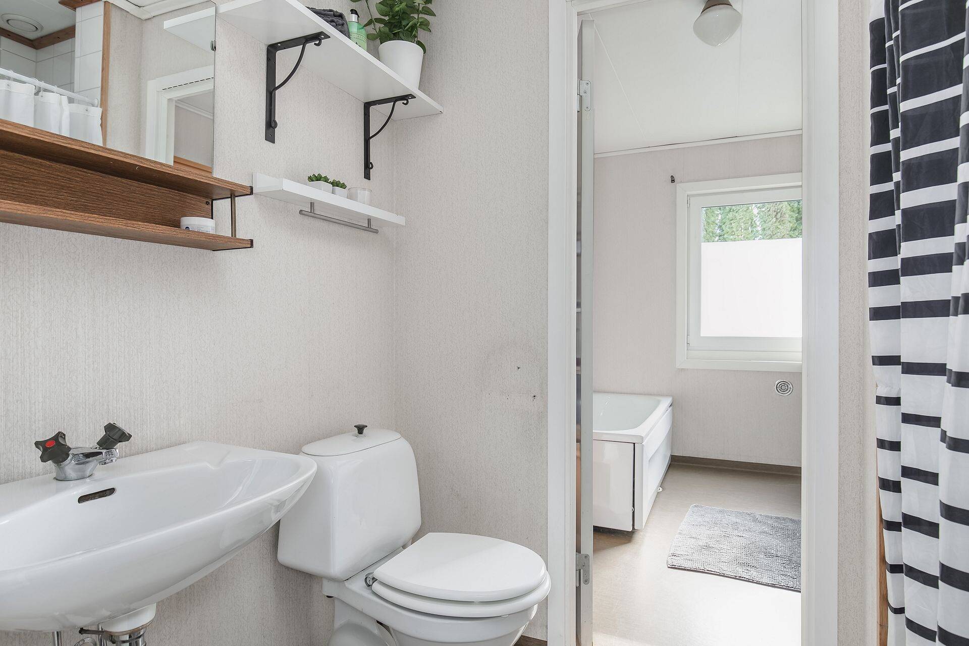 6 rum Villa på Klinten 8 Djurgården Kristinehamns kommun - bild 16
