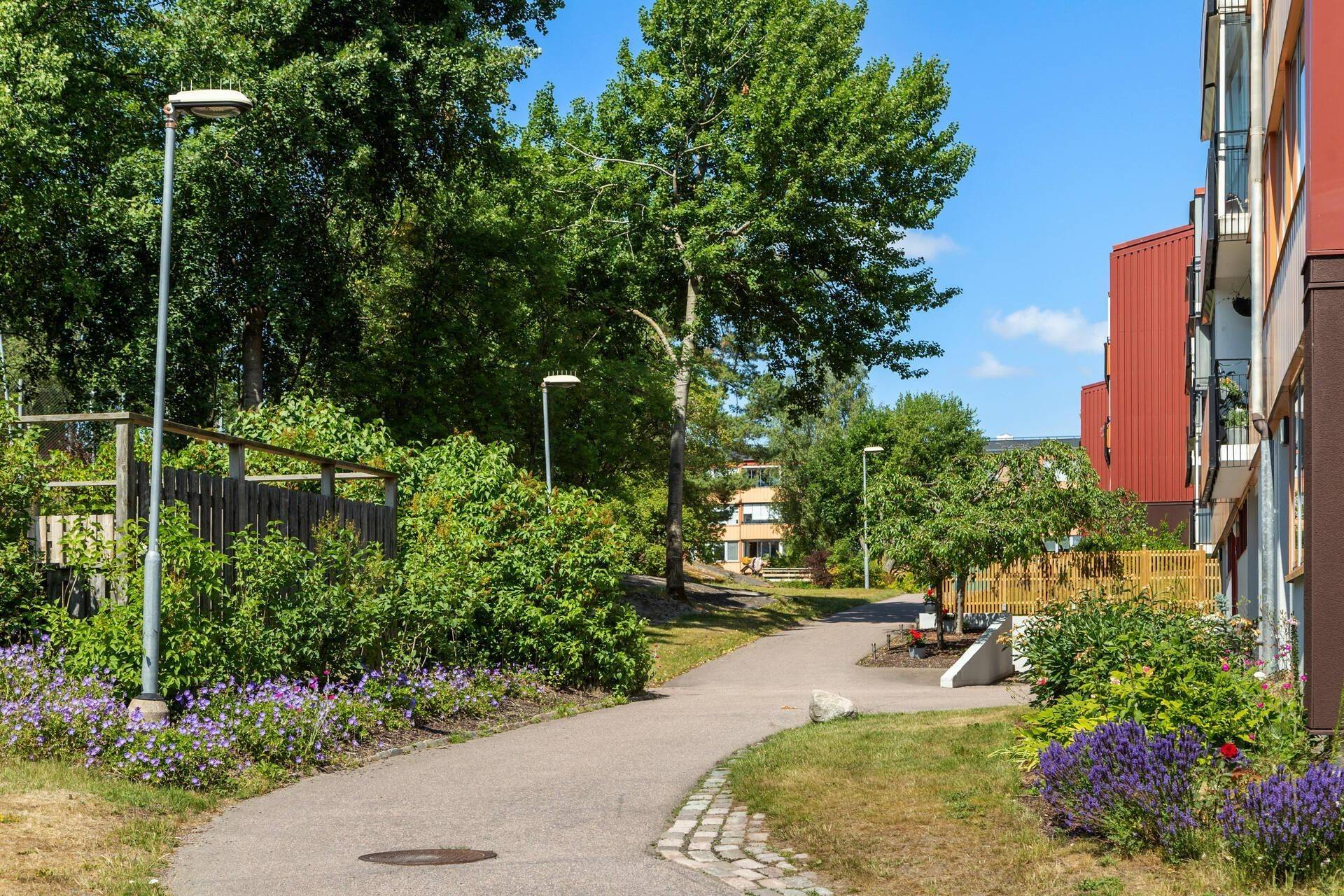 Västra Frölunda, Göteborgs kommun