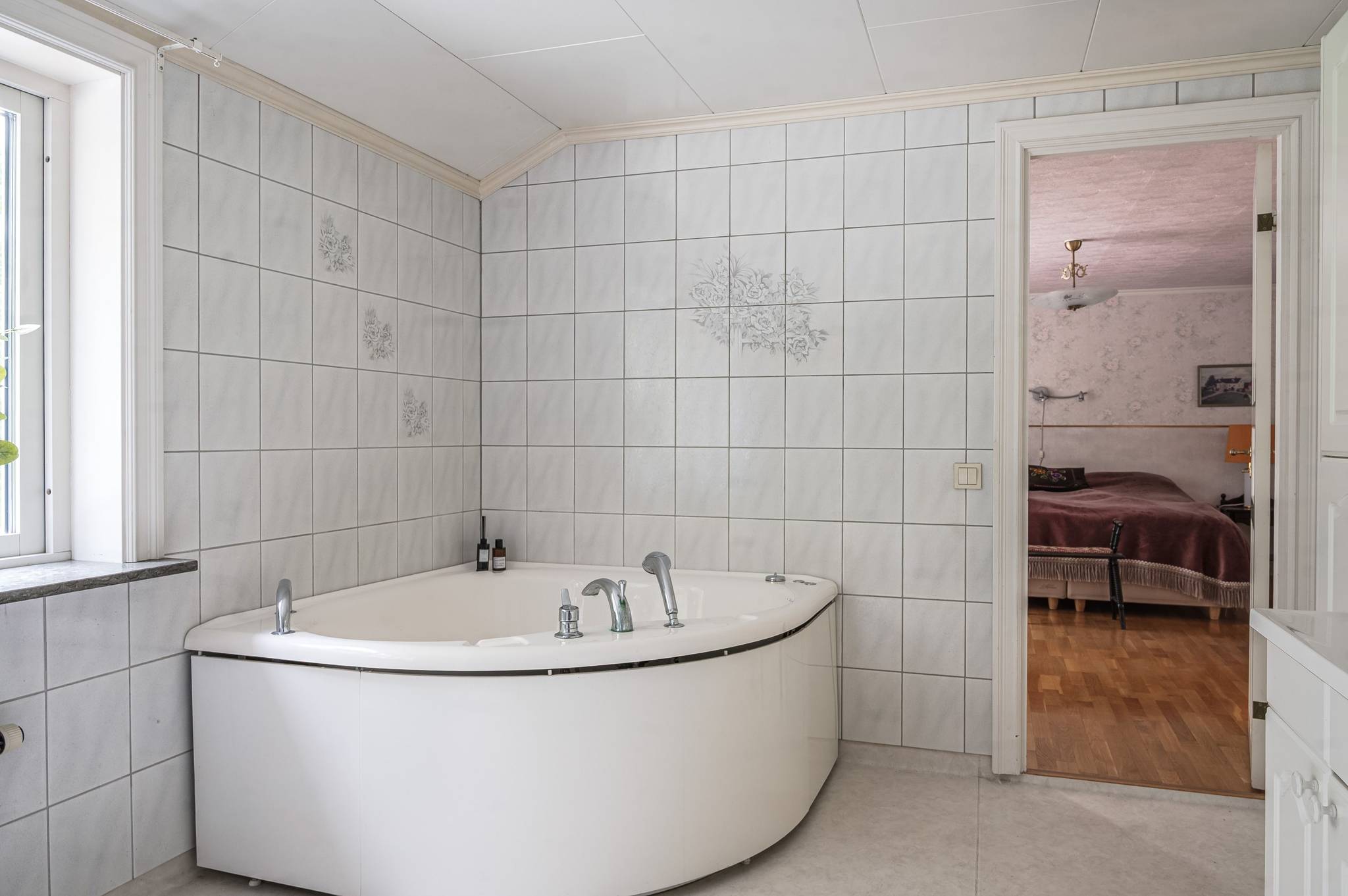 238 m² Villa på Edsvära Junghaga 1 Edsvära Vara kommun - bild 28