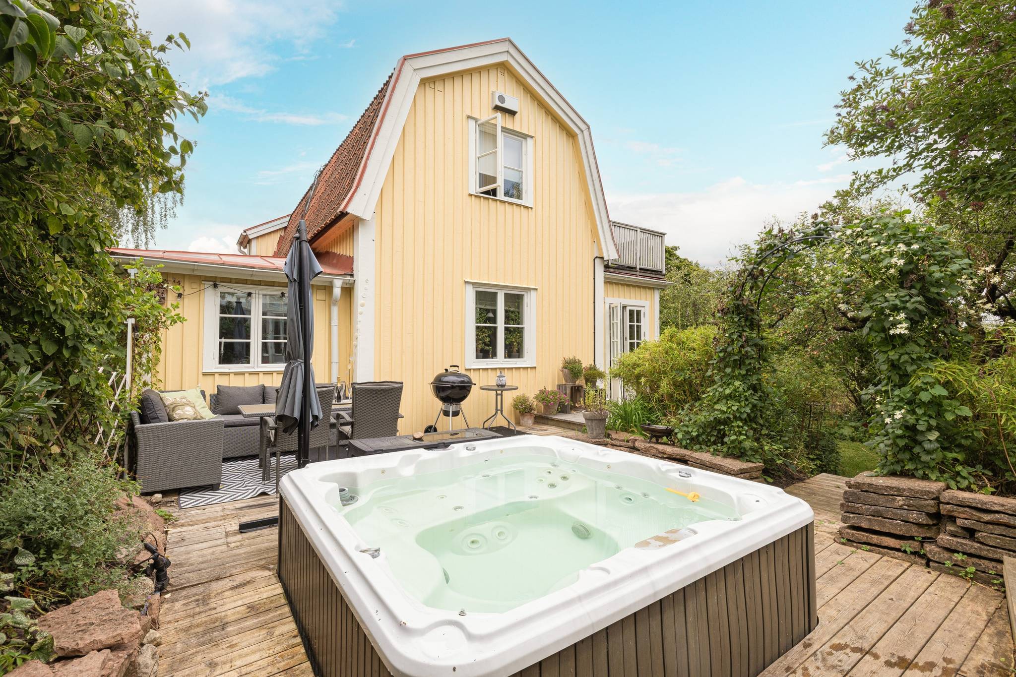 6 rum villa på Föreningsvägen 23 Lilla Ursvik, Sundbybergs kommun - bild 1