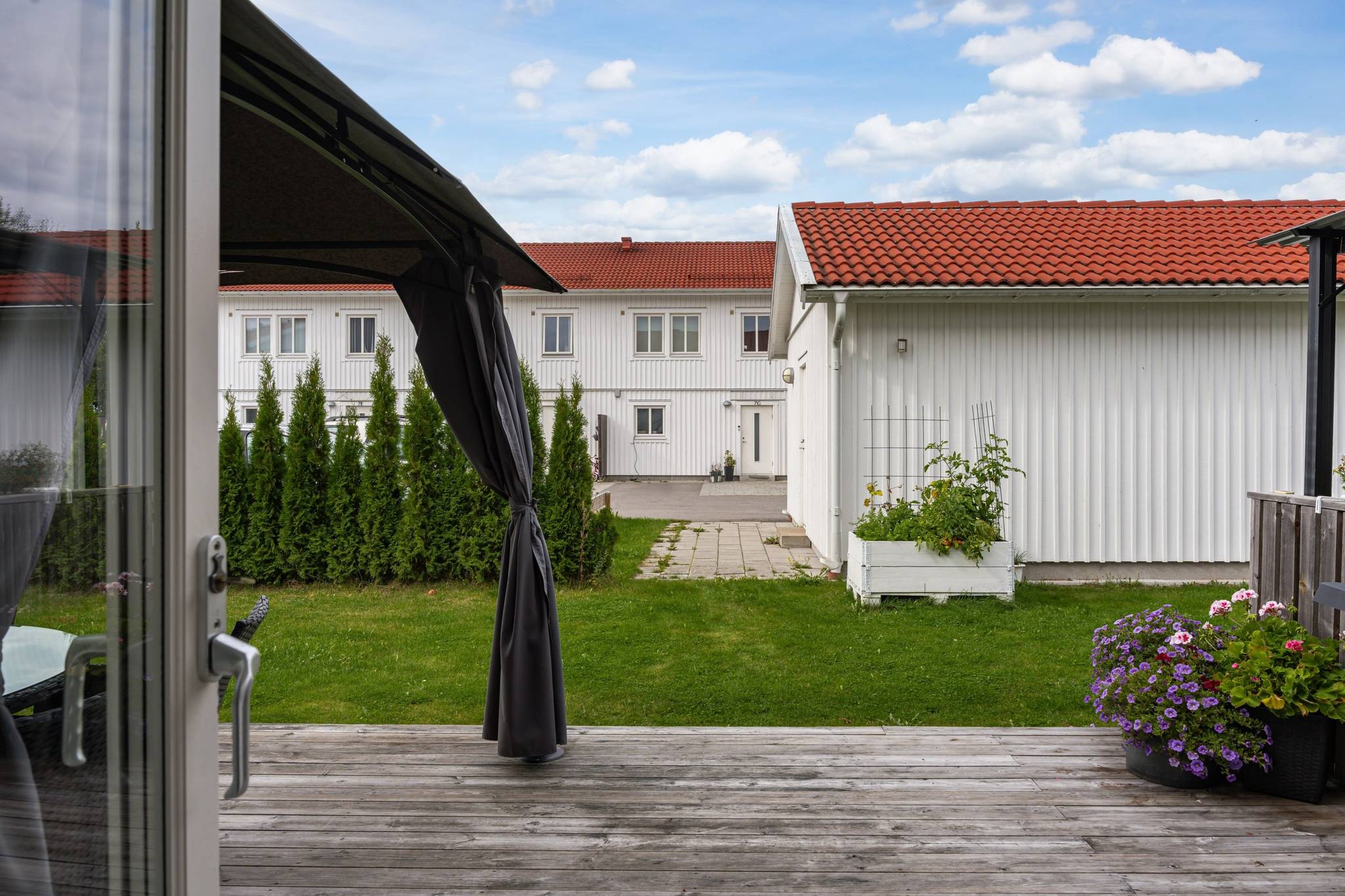 4 rum Radhus på Persikogatan 7J Nyponlunden Örebro kommun - bild 13