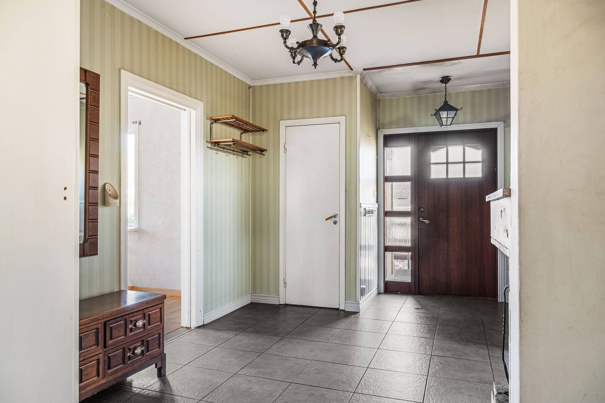 6 rum Villa på Kvarnvägen 14 Mölnbo Södertälje kommun - bild 6
