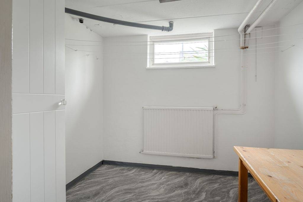 6 rum Villa på Kadriljvägen 3 Bjästa Örnsköldsviks kommun - bild 21