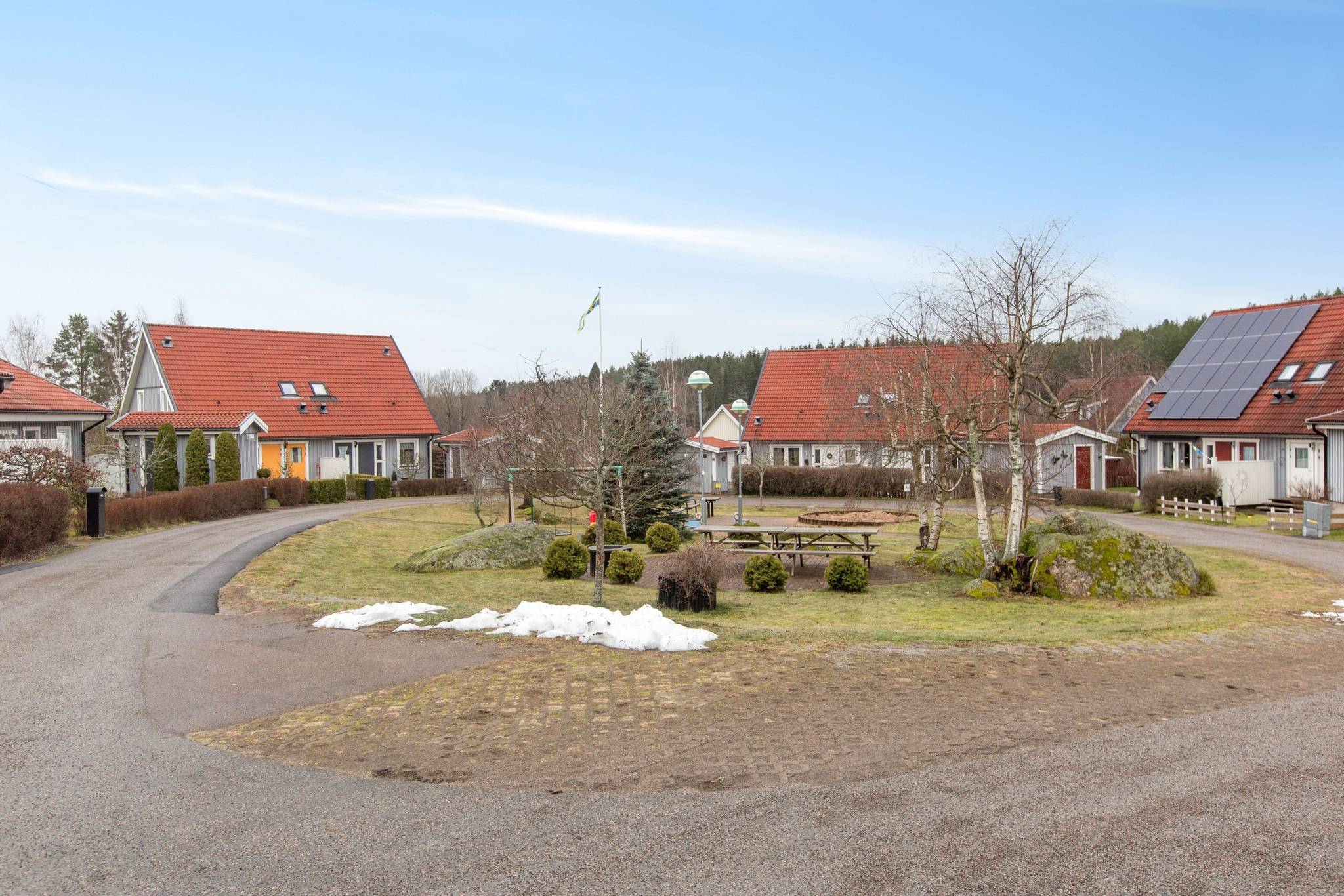 4 rum Par-/kedje-/radhus på Tjäderstigen 6 Rimforsa Kinda kommun - bild 18