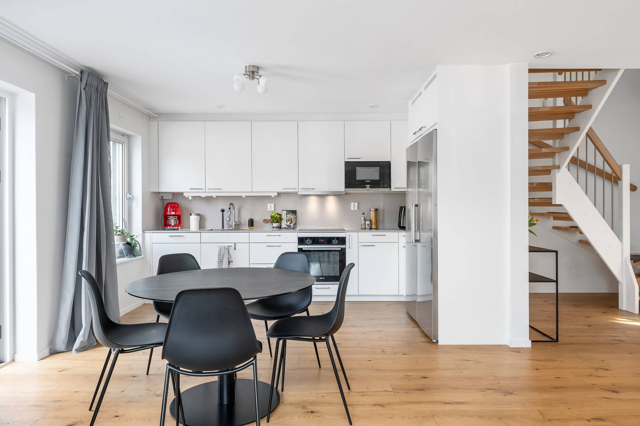5 rum parhus på Kärrvägen 3 Trångsund, Huddinge kommun - bild 3
