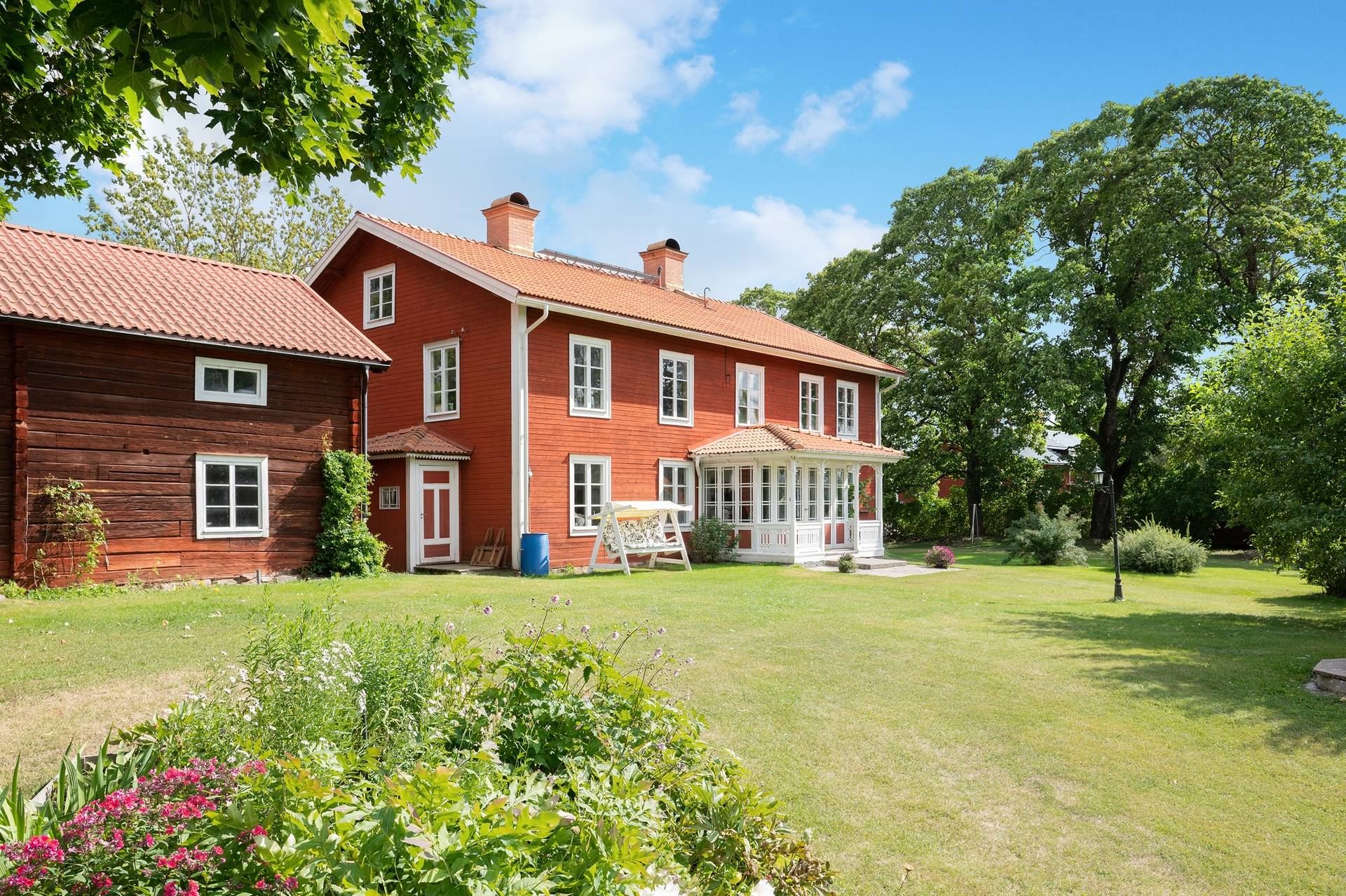 8 rum Villa på Sixbovägen 33 Västerbor Sandvikens kommun - bild 64