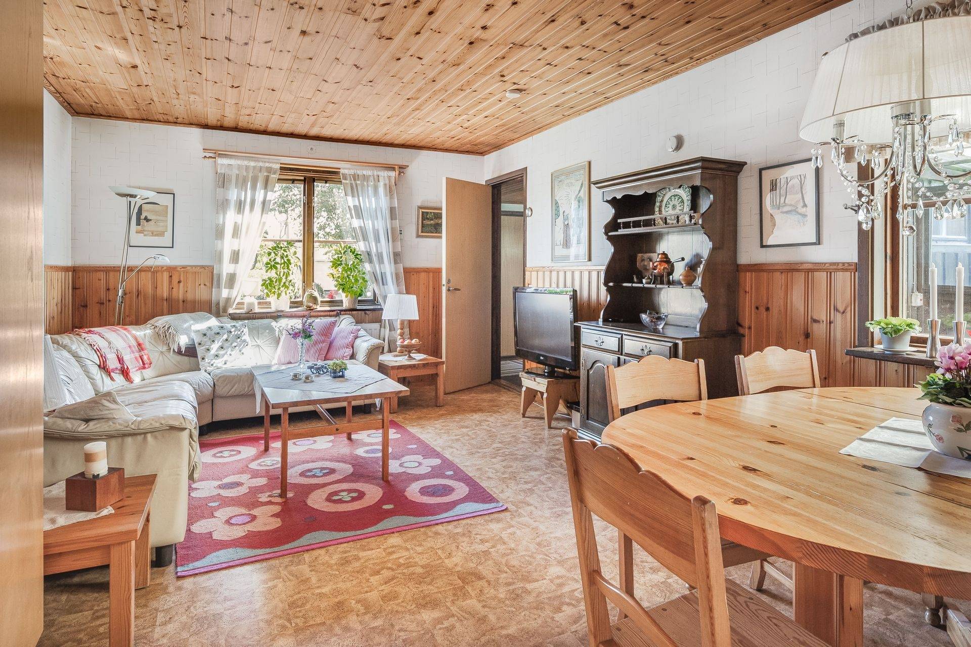 5 rum Villa på Rosenbergsgatan 20 Katrineberg Tibro kommun - bild 14