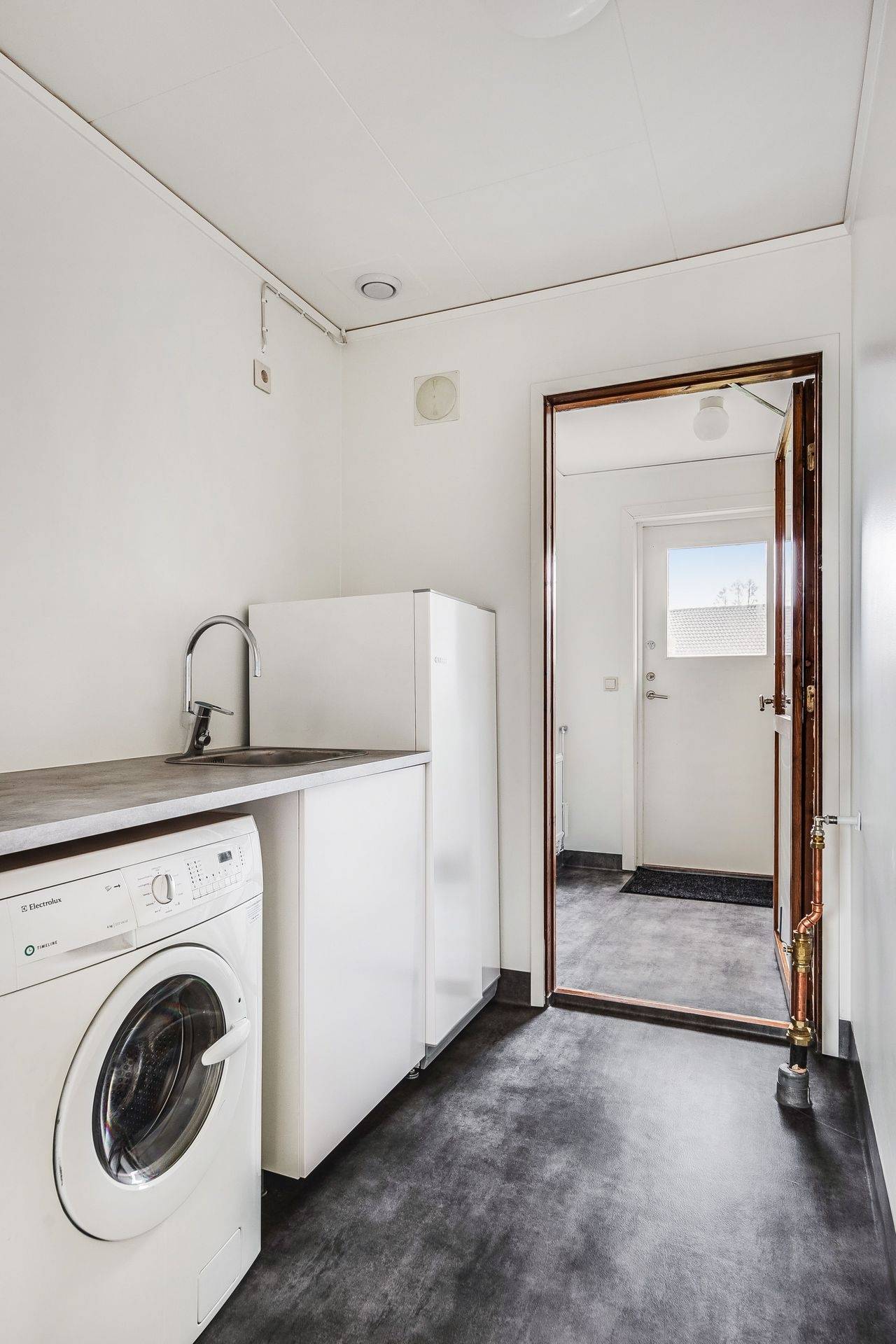 5 rum Radhus på Almgatan 40C Tibro kommun - bild 22