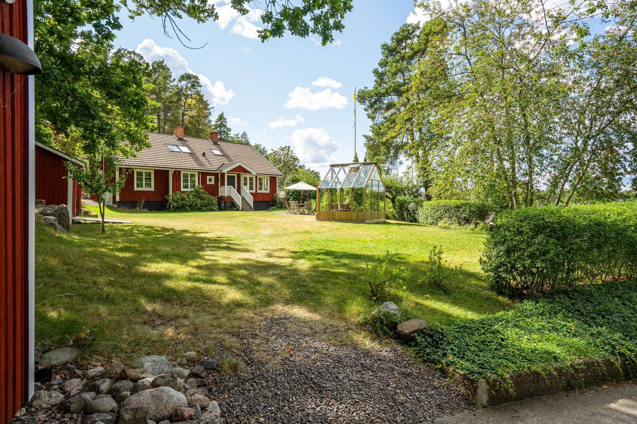 8 rum villa på Rödstuguvägen 41 Lidingö - Sticklinge, Lidingö kommun - bild 4