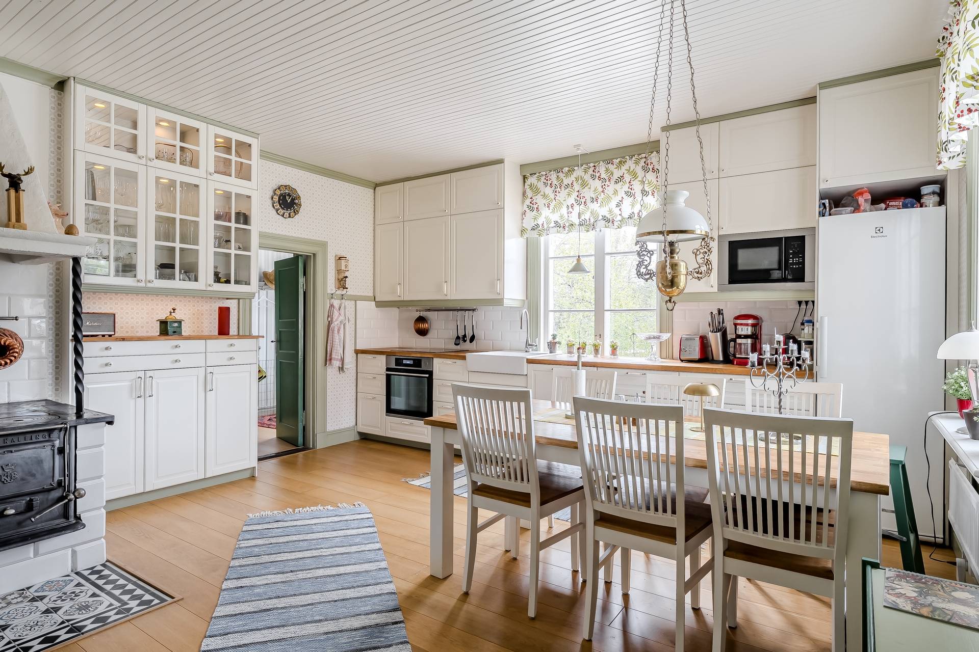 10 rum Villa på Herrevadsströmmen 110 Gällö Bräcke kommun - bild 11