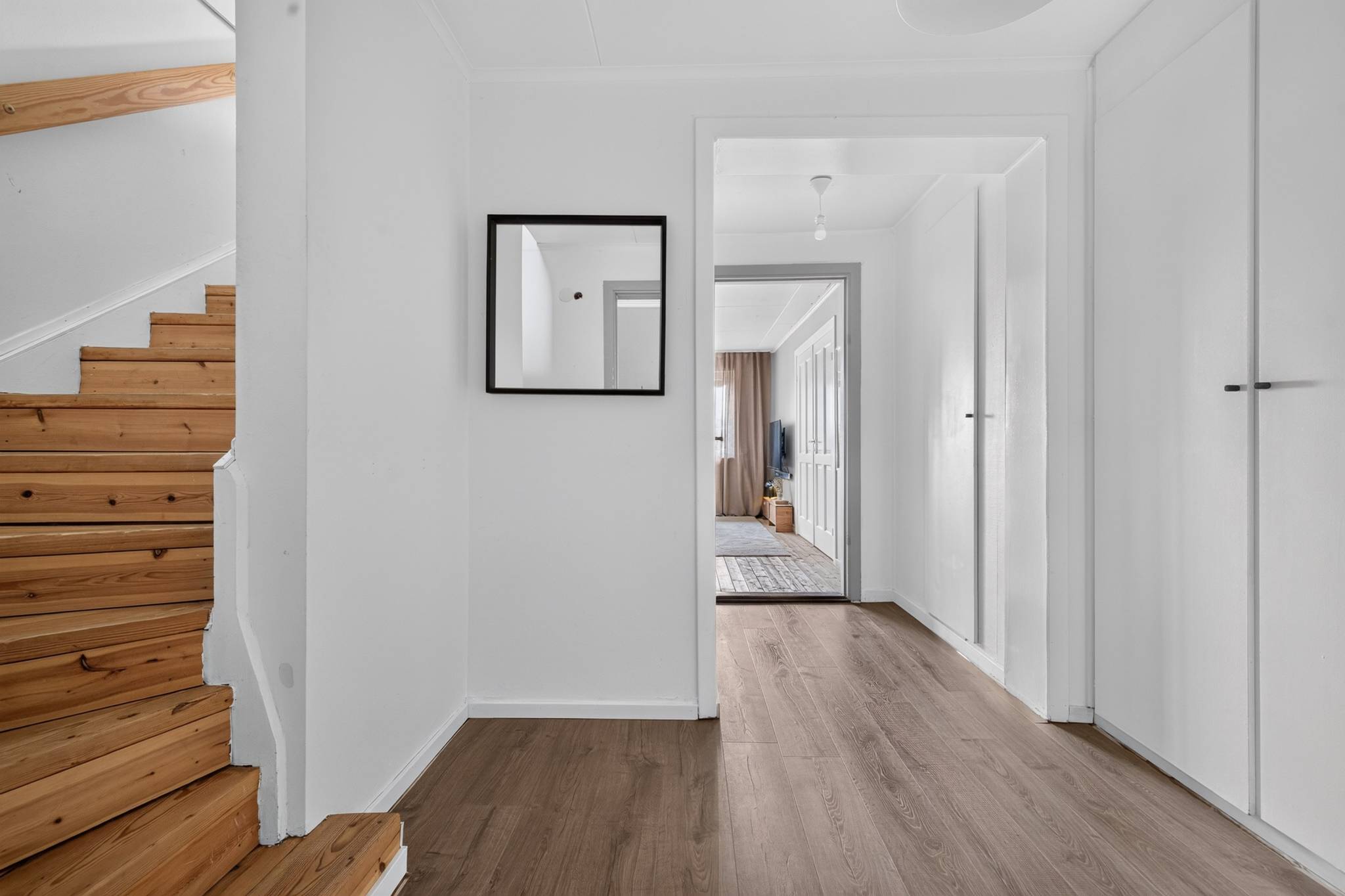 217 m² Villa på Nordanåsvägen 7 Mosås Örebro kommun - bild 45