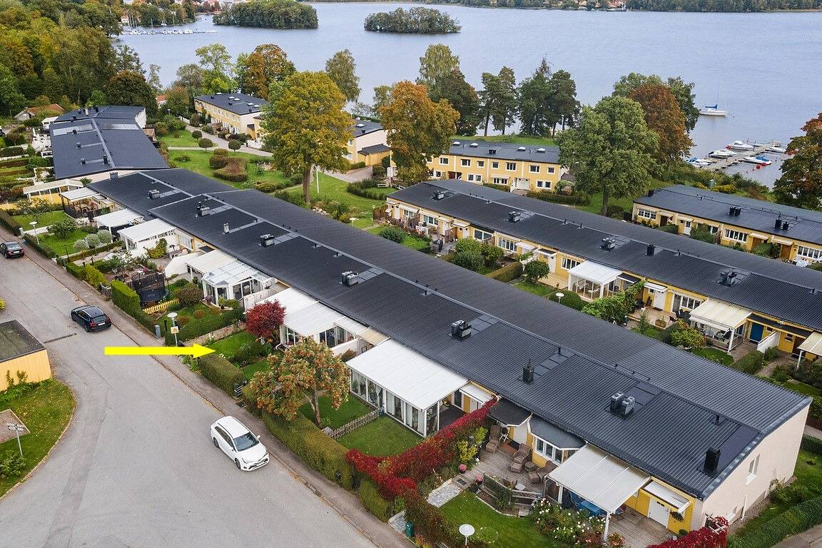 5 rum Radhus på Fridhemsgatan 21I Ulvhäll Strängnäs kommun - bild 32