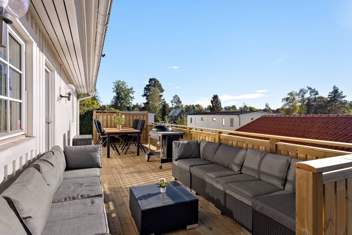 5 rum Villa på Kronvägen 32 Järfälla kommun - bild 2