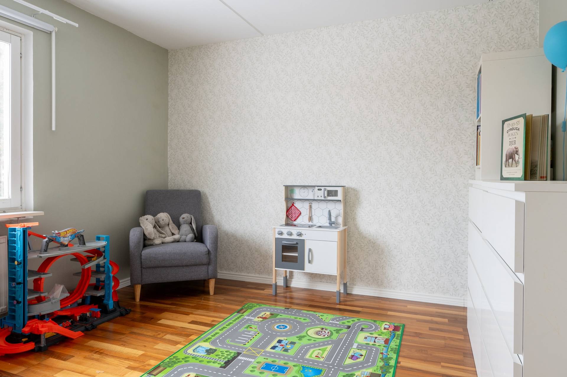 3 rum Radhus på Musikalvägen 33 Skogås Huddinge kommun - bild 16