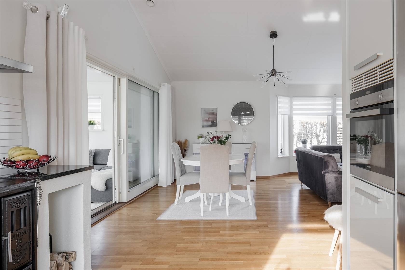 5 rum Villa på Hobrogatan 1 Vilhelmsro Falköpings kommun - bild 12