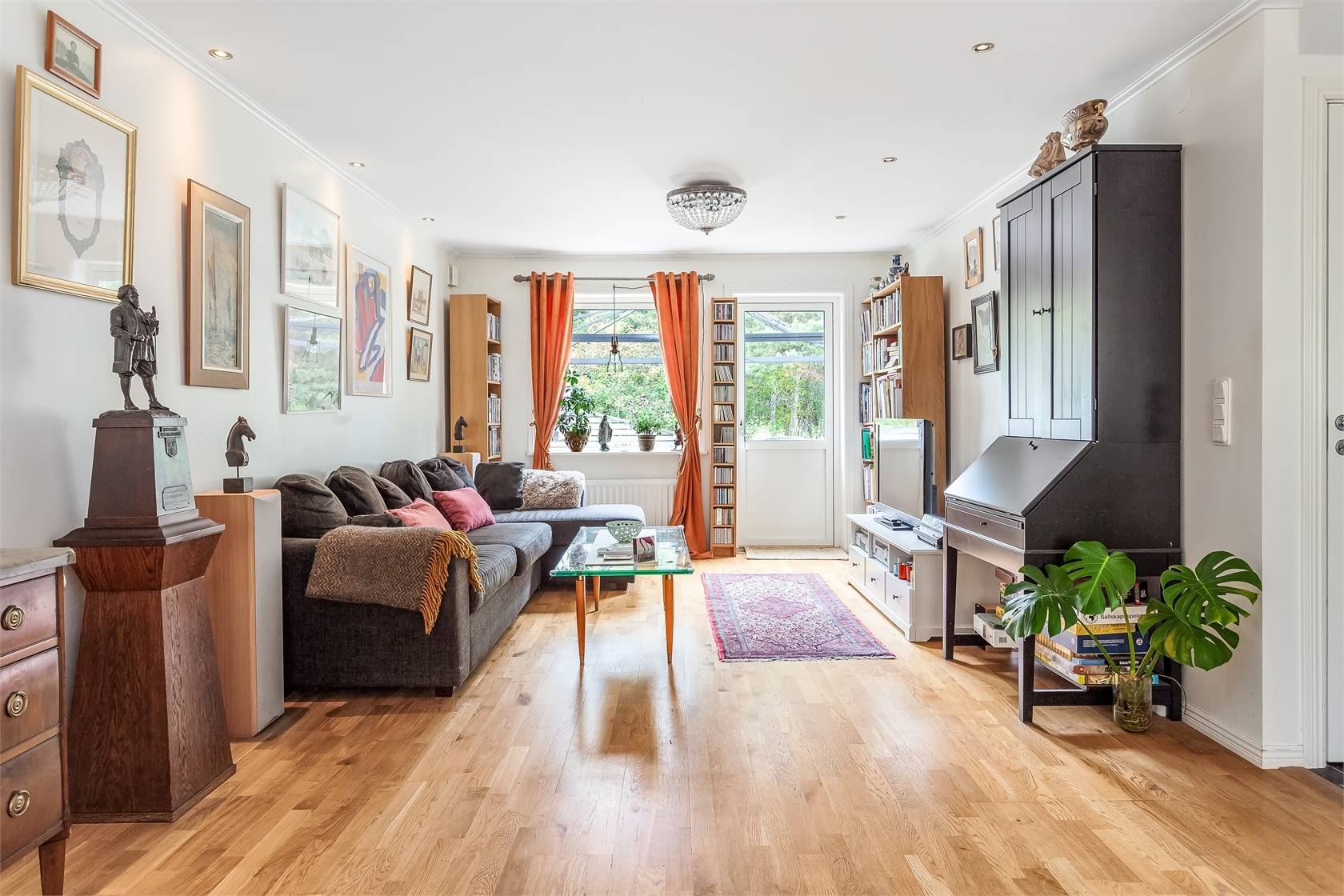 5 rum villa på Duffelvägen 1 Kungsängen - Brunna, Upplands-Bro kommun - bild 3