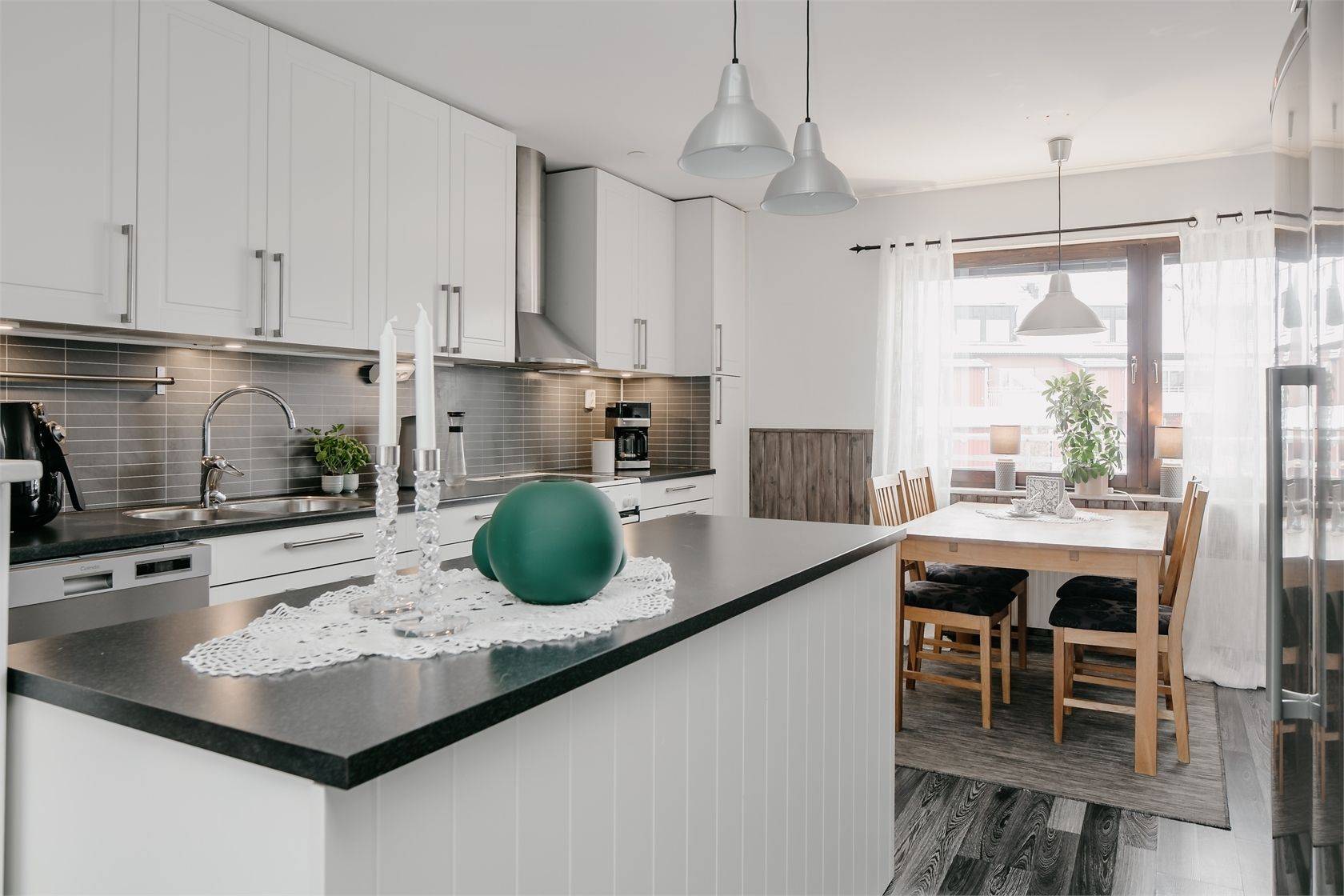 4 rum Lägenhet på Floravägen 11 Centrum Falköpings kommun - bild 9