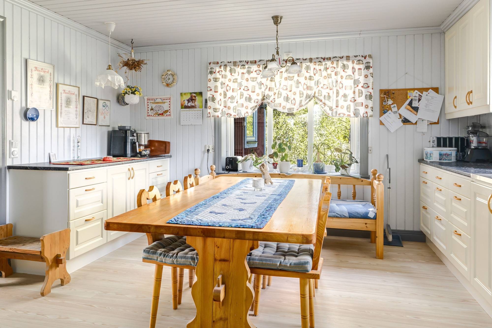 5 rum Gård/skog på Forneby 174 Forneby Sala kommun - bild 21