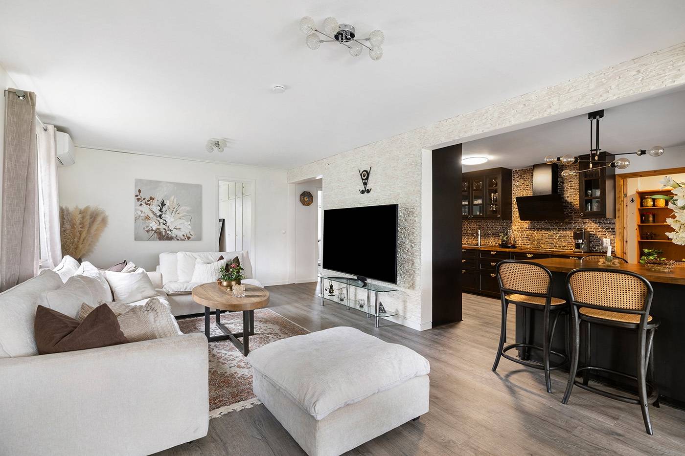 10 rum Villa på Tömvägen 4 Järfälla kommun - bild 6