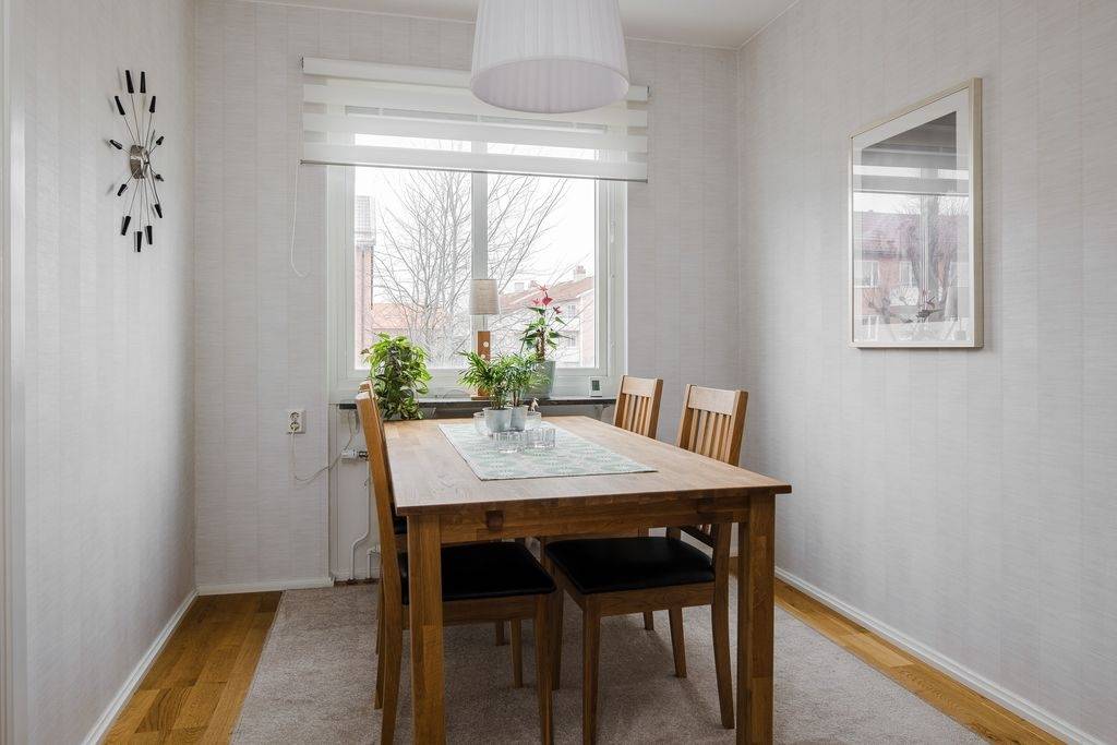 2 rum Lägenhet på Skaragatan 27 B Gamla Staden Lidköpings kommun - bild 25