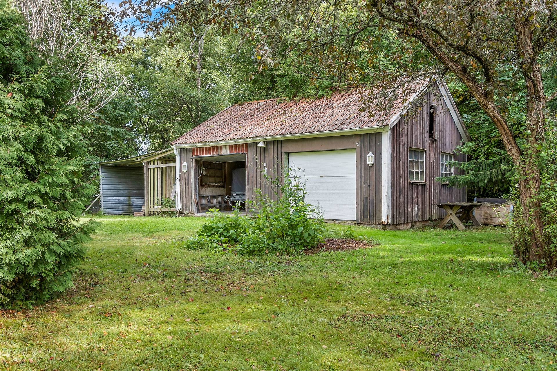5 rum Villa på Bäckgatan 4 Runna Kungsörs kommun - bild 39