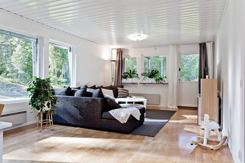 6 rum Villa på Storfamnsvägen 7 ALMUNGE Uppsala kommun - bild 3
