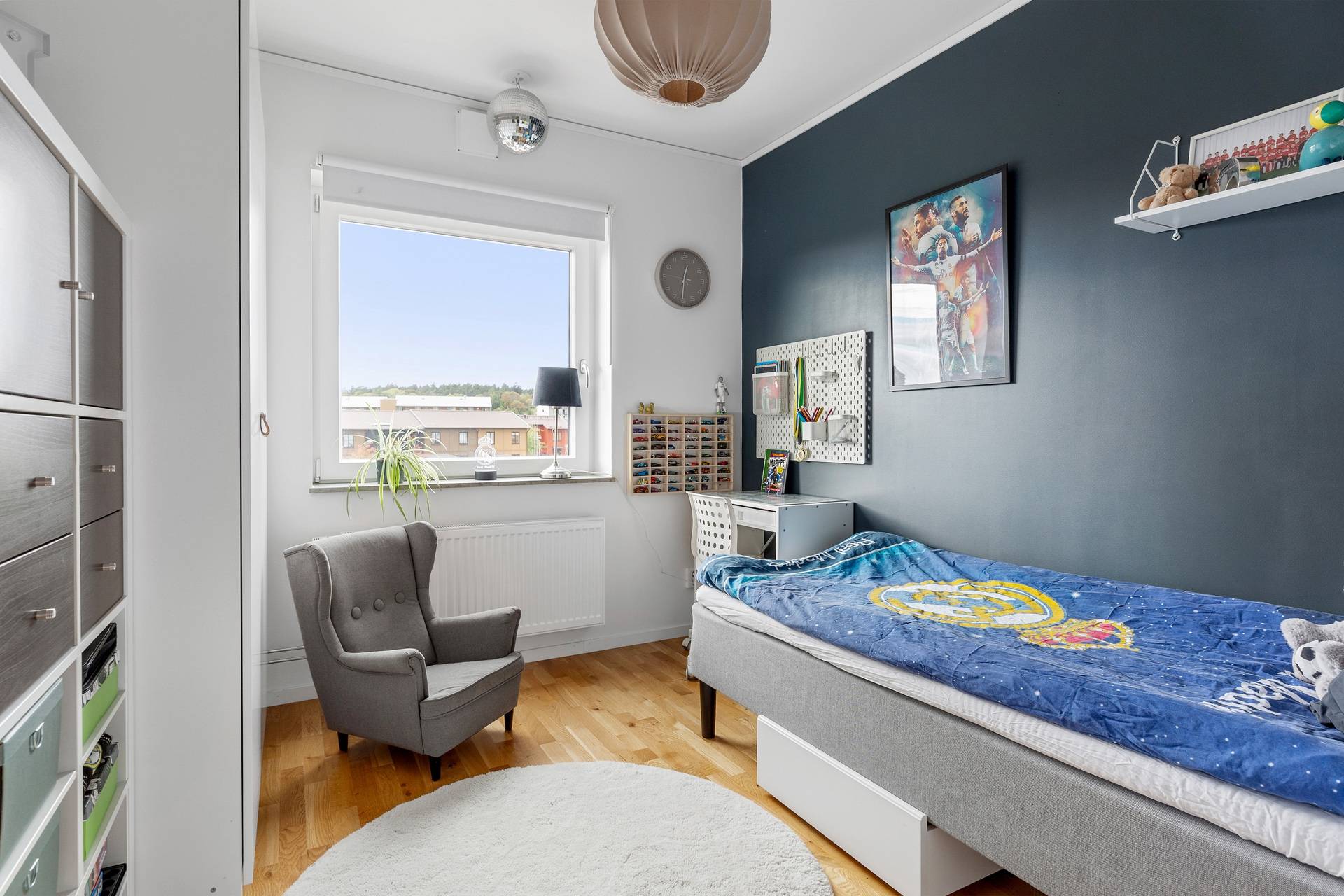 8 rum Radhus på Älvsundavägen 48 Eds Allé/Runby Upplands Väsby kommun - bild 21
